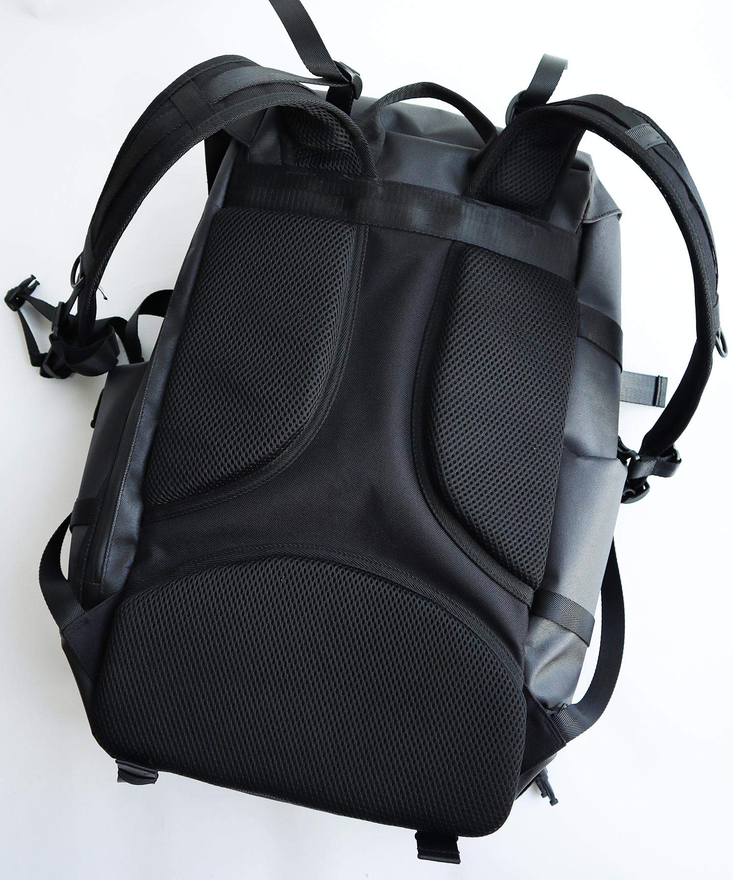 【KIU】リュック/防水&撥水　ブラック kiu バッグ 通販 リュック 大容量 メンズ レディース 通学 通勤