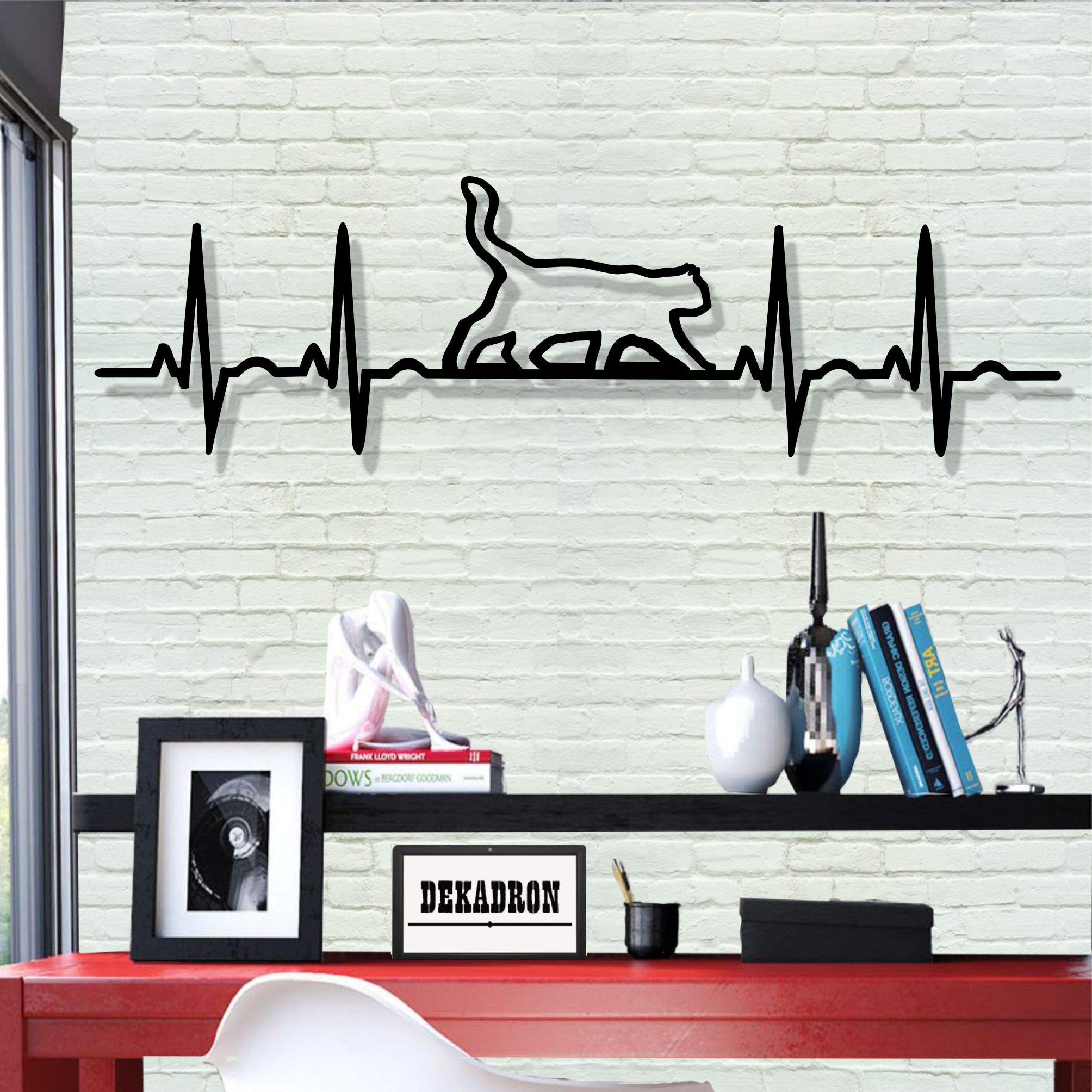 DEKADRON Décoration murale en métal - Ekg chat - Silhouette murale 3D en métal - Décoration murale pour la maison, le bureau, la chambre à coucher, le salon - Sculpture (61 x 25 cm)