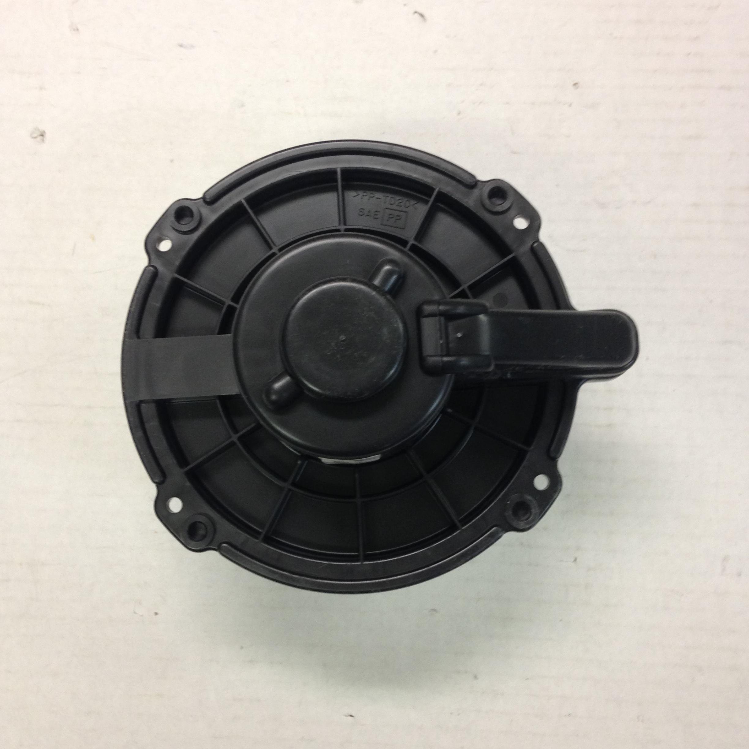 Amazon.com: Genuine Parts Fan Motor 97211953 : Automotive 