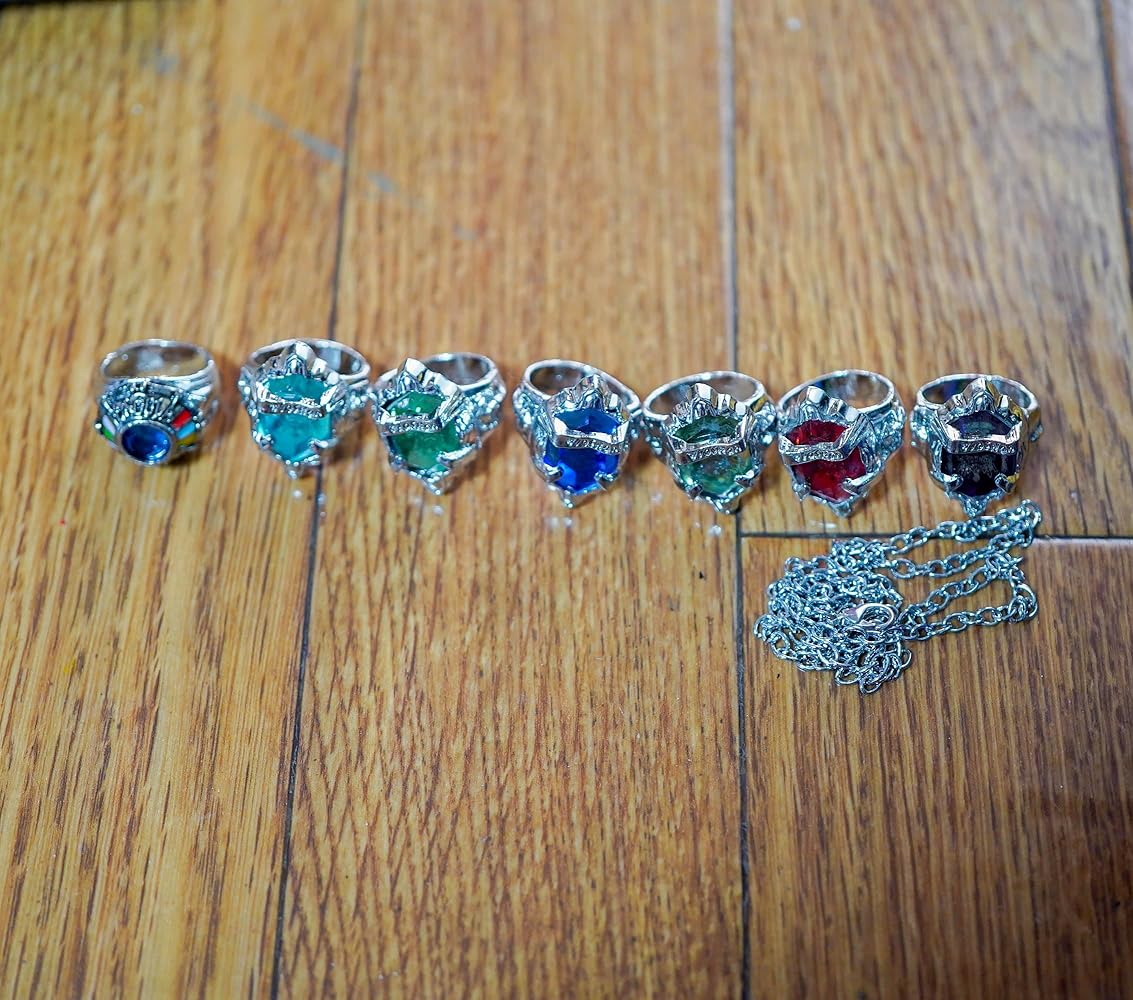 Amazon.co.jp: キーホルダーセット 道具 家庭教師ヒットマン 冠 Amazon.co.jp: キーホルダーセット 道具 家庭教師ヒットマン 冠