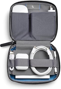 Bellroy Tech Kit Compact (Charger, Cables, Mouse, powerbank, USB Keys, dongles) - Black