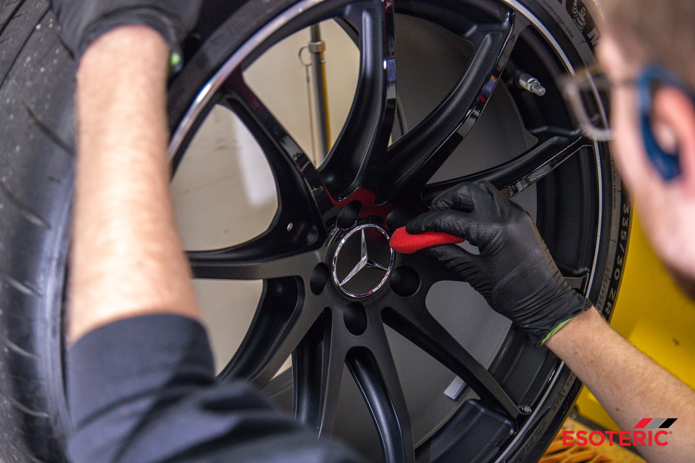 ESOTERIC Kamikaze Collection Stance Rim Coat Wheel Coating 30ml | Easy to Use Professional Grade Ceramic Coating for Cars | High Heat Resistant Wheel Coating | Safe for Brake Calipers | Low Odor