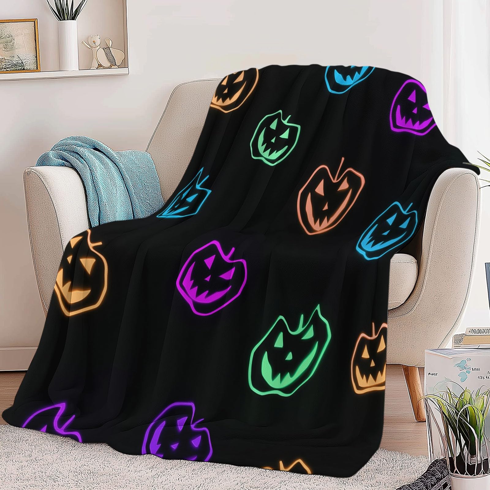Ultracienki koc flanelowy w stylu kreskówkowym, 220 x 240 cm, pluszowy i ciepły, neonowy, z dynią, uśmiechniętą buźką, lekki koc na łóżko, pościel na sofę, podróż i dla dzieci i dorosłych
