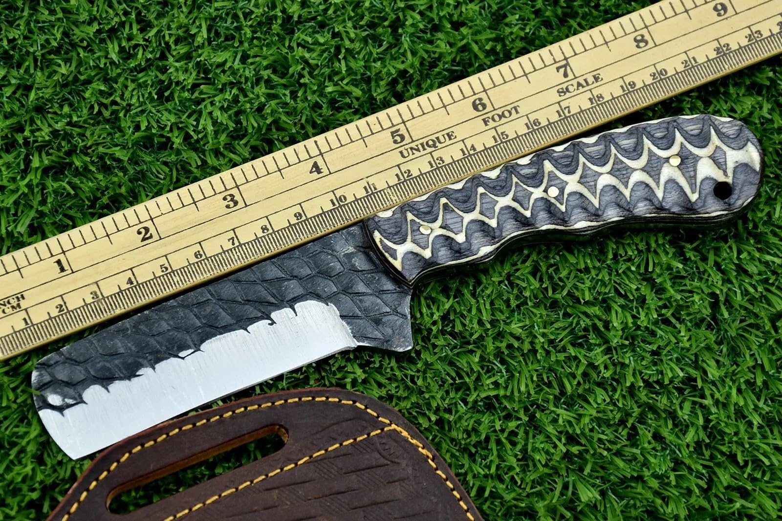 Carbon steel blade Bull cutter knife, 8.5 inches long knife with Leather sheath, Multi color Micarta scale Jigged with sturls, Embossed carbon steel blade, Embossed Leather sheath with belt loop (Black & White)