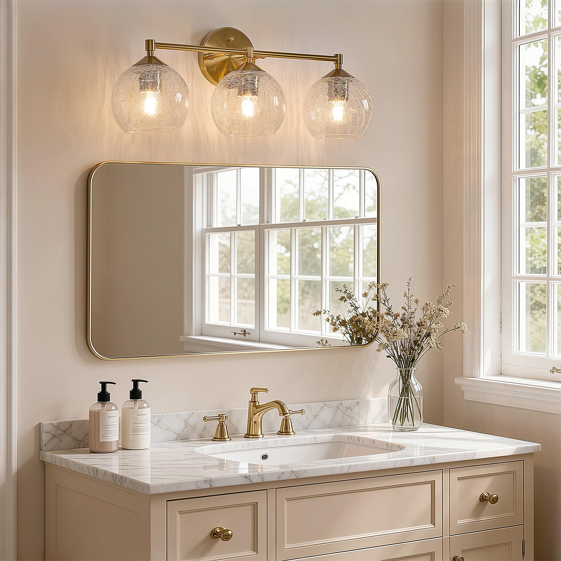 Tribesigns Applique Bagno 3 Luci, Lampada da Specchio Dorata con Sfere in Vetro Craquelé, Applique Murale E27 con Lampadine Incluse, Larghezza 43 cm, Illuminazione Moderna per Specchio Bagno, Lavabo