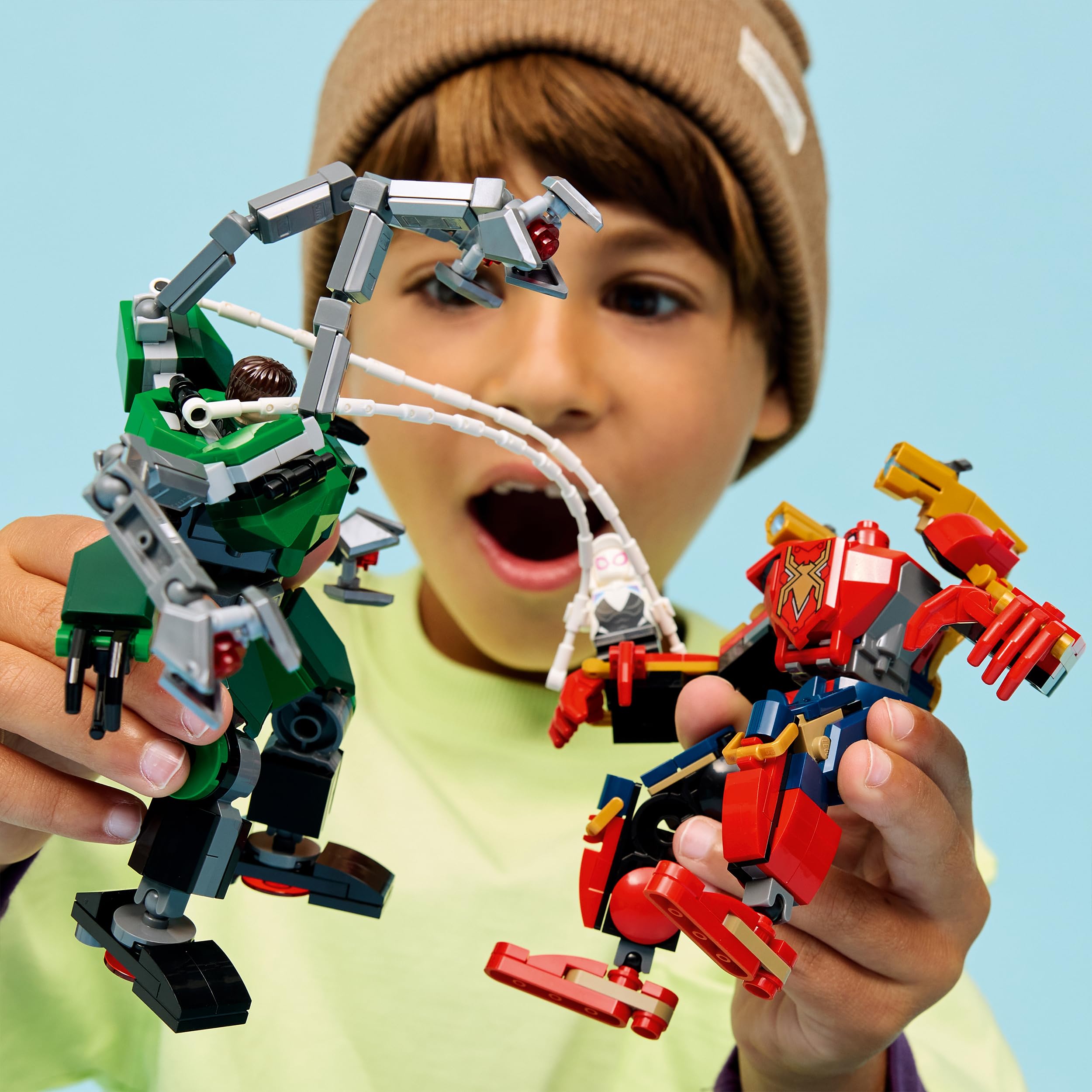 LEGO | Marvel Batalla de Armaduras Robóticas: Spider-Man vs. Doc Ock - Superhéroes de Juguete - 2 Figuras de Acción, 3 Minifiguras Inc. Spider Fantasma, Cañones - Regalo para Niños de 6+ Años - 76338