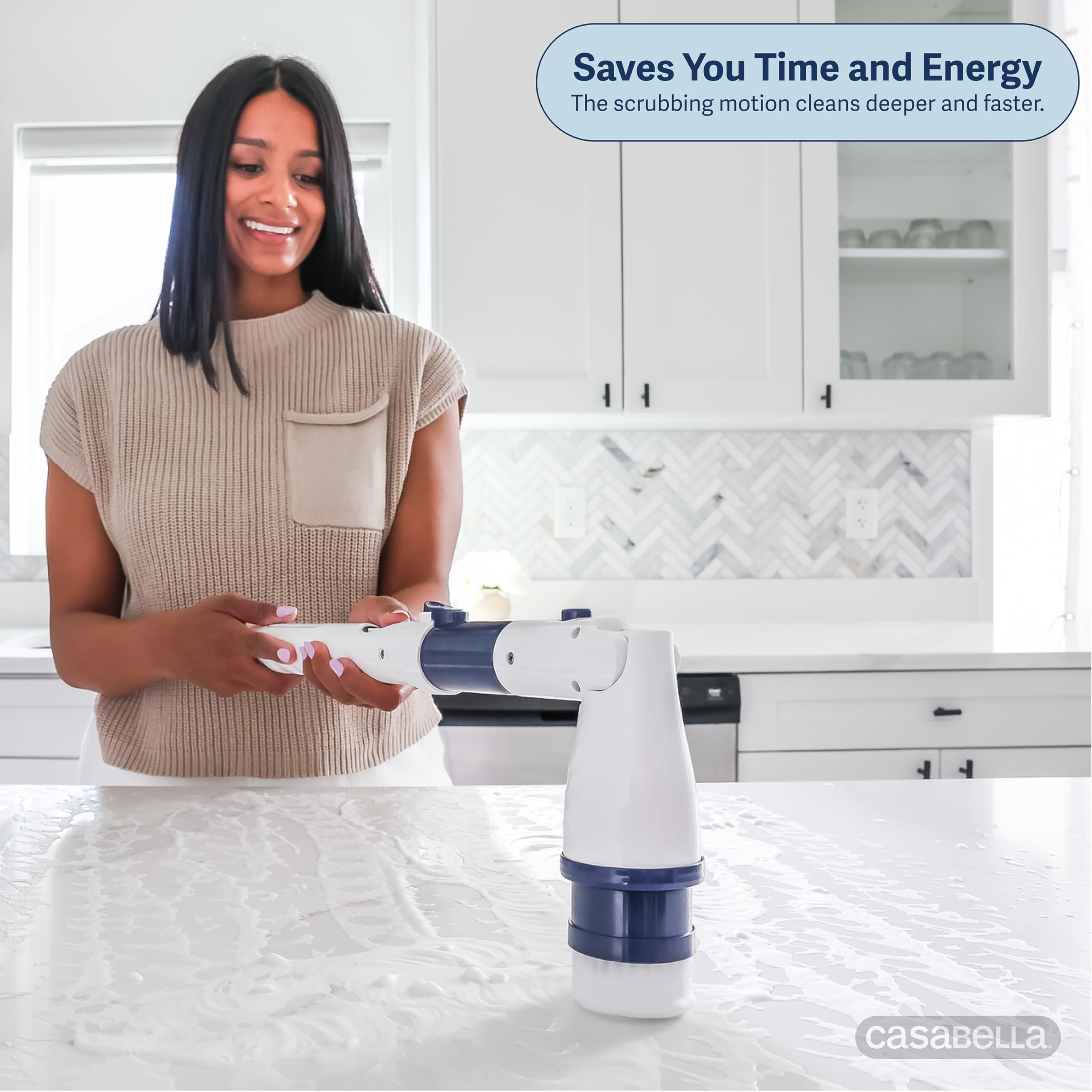 Casabella Power Spin Scrubber allungabile fino a 120,7 cm – Pulitore elettrico senza fili per doccia, cucina, bagno, piastrelle, vasca, auto, ponte – Spazzola rotante ricaricabile con testina