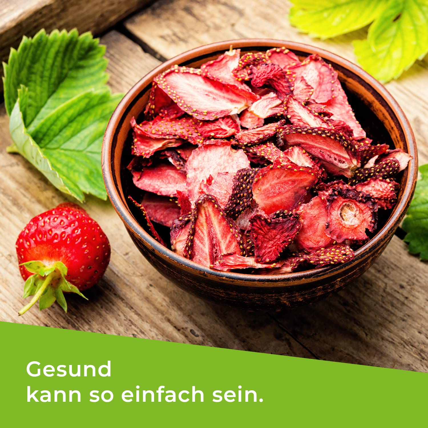 GreatVita Gefriergetrocknete Erdbeeren 4x 250g - Knusprige Erdbeerscheiben ohne Zuckerzusatz - Snack & Topping