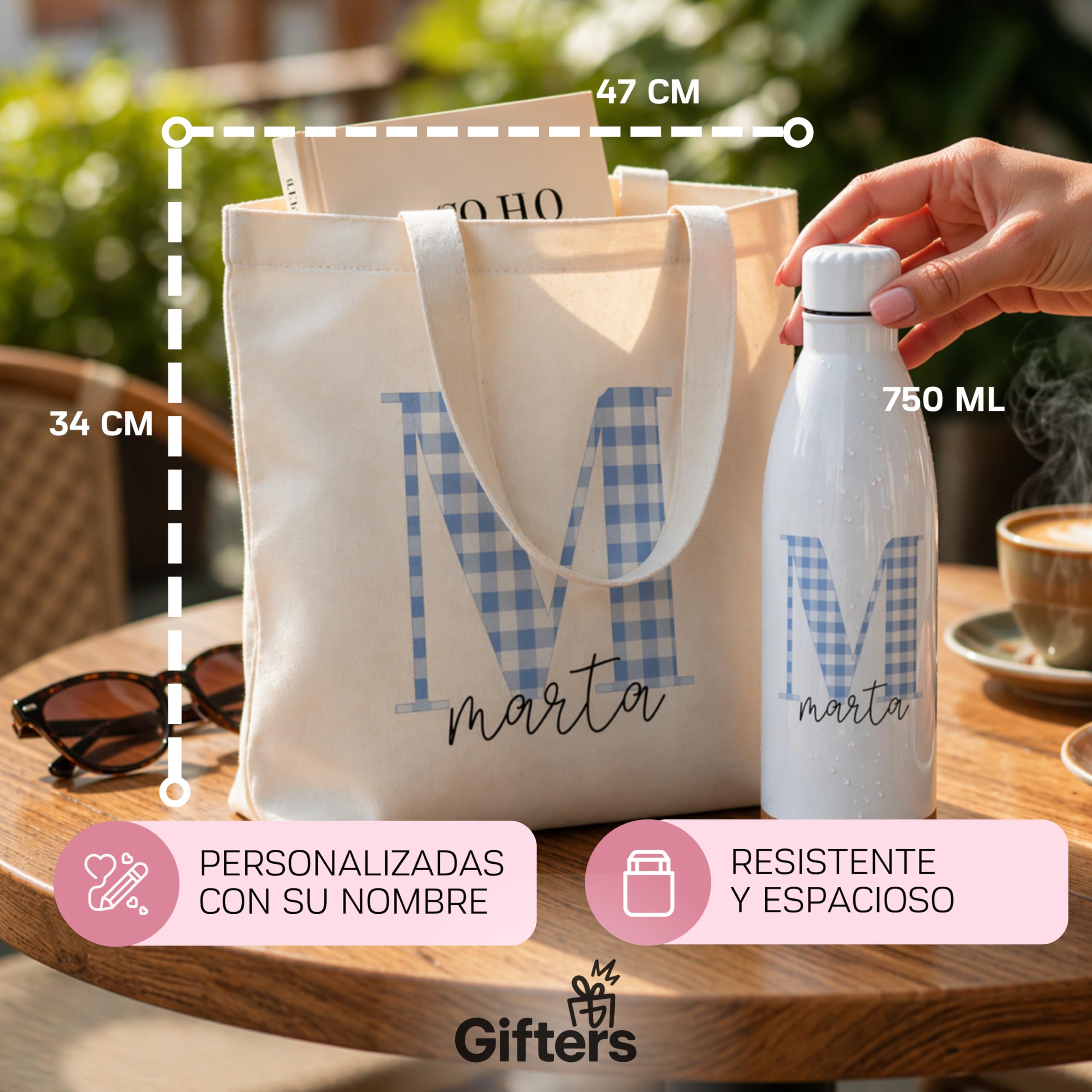Gifters | Pack Bolsa y Botella Personalizadas con Inicial y Nombre | Estampado Cuadros Vichy | Tote Bag + Botella Acero Inoxidable 750 ml | Regalo Original Mujer, Amiga, Madre, Navidad, Cumpleaños