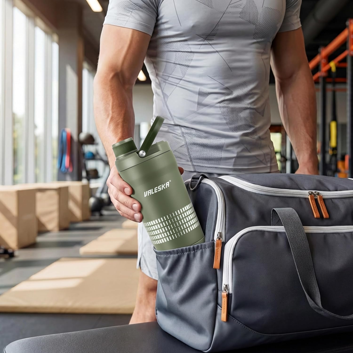 VALESKA Shaker Bottle for Protein Mixes with Storage | 24oz Insulated Stainless Steel Protein Shaker, BPA Free, Leak Proof, Dishwasher Safe, Perfect for Protein Shakes and Pre Workout | Green - Image 9