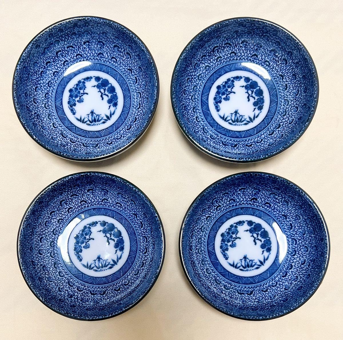 Amazon.co.jp: 和食器 有田焼 昭峰窯 古染松竹梅 小鉢4客 : ホーム