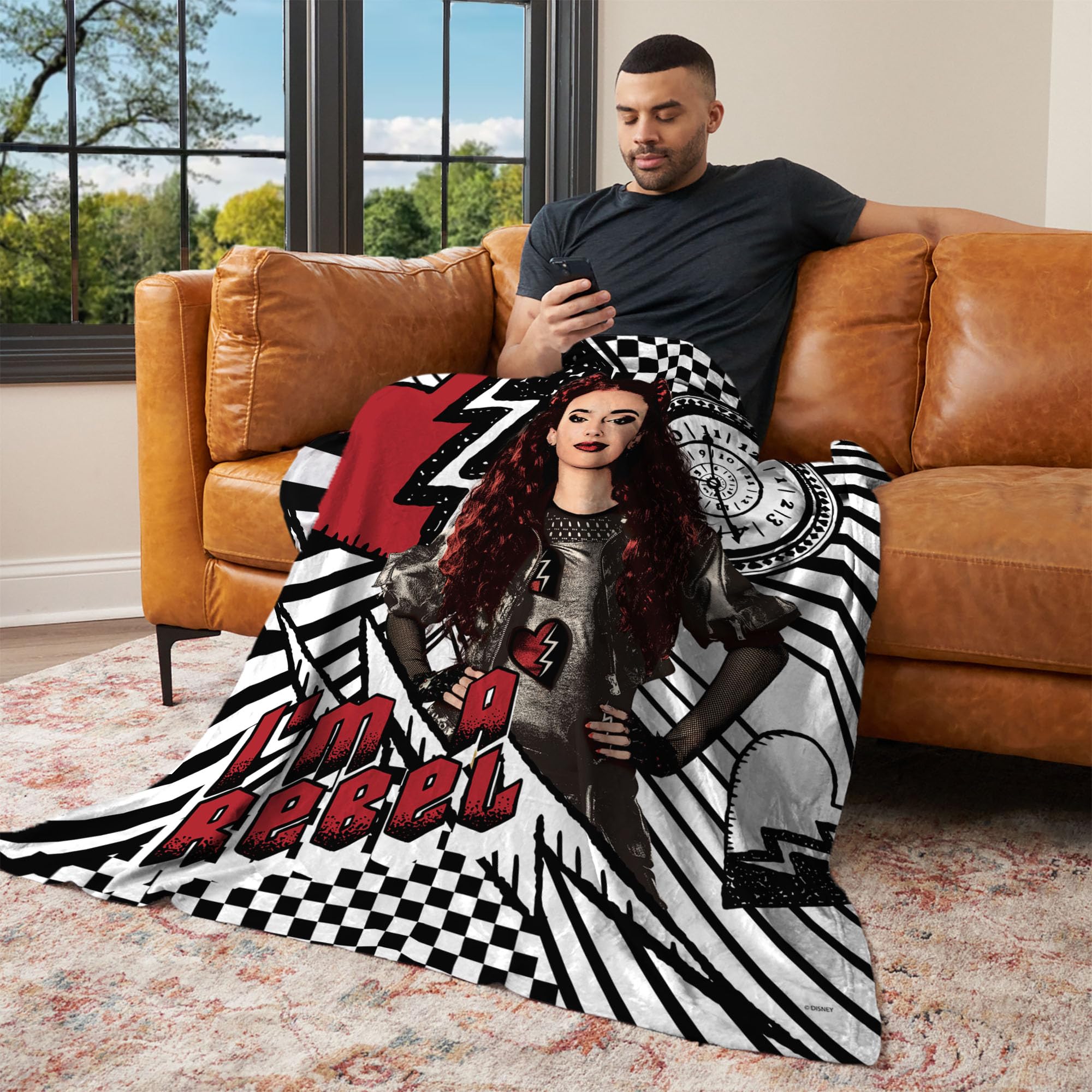 Amazon.com: Disney Descend 4 Silk Touch Throw, Rebel, 50 x 60