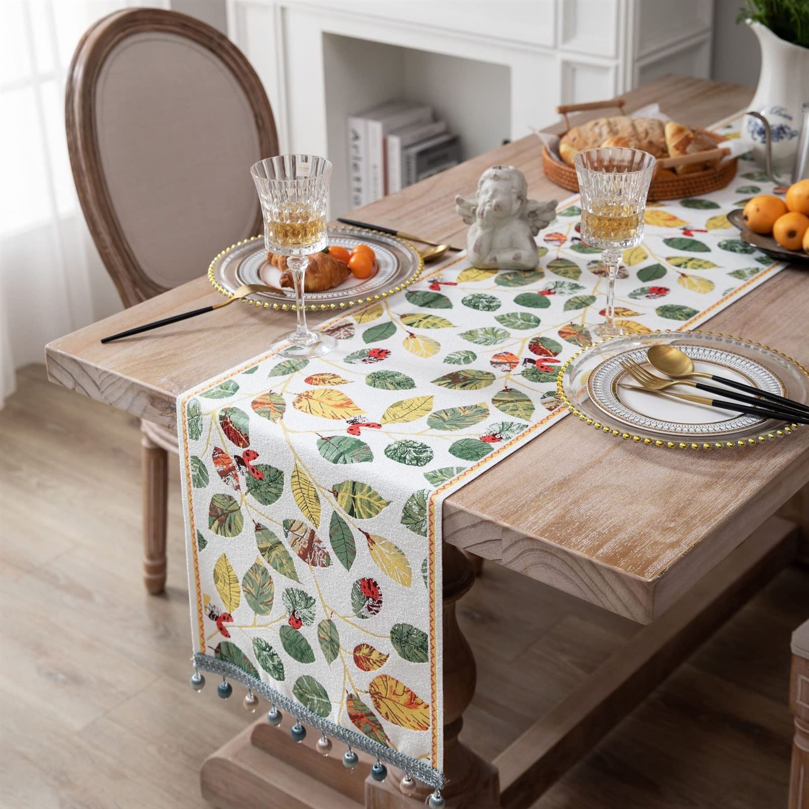 Lifup Cotton Table Runner Tabletop Collection Dresser Scarves for Family Dinner Holiday Party Wedding Events Farmhouse Kitchen Décor Ladybug Leaves