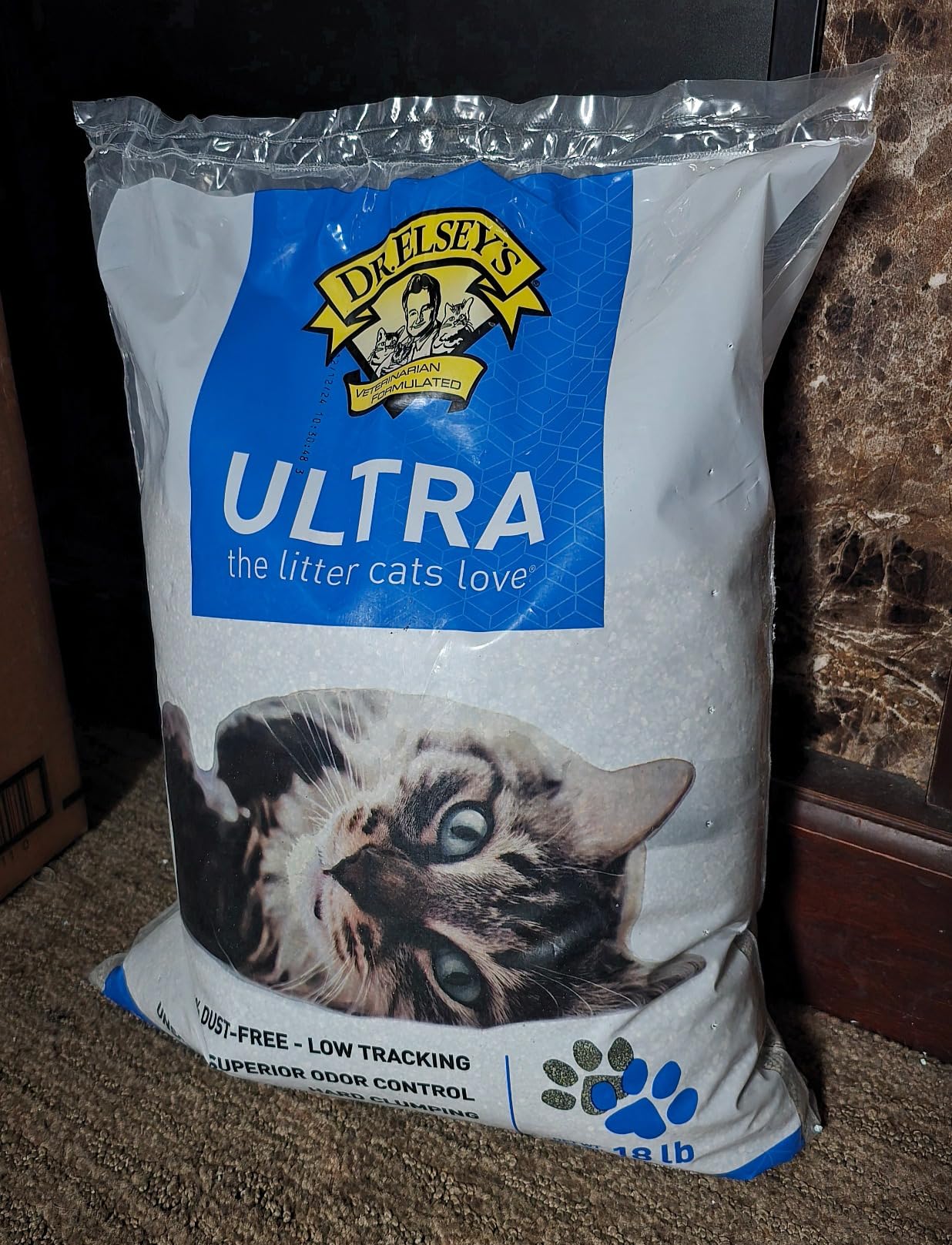 Dr. Elsey's Ultra Unscented Clumping Clay Cat Litter 18 lb Bag photo review