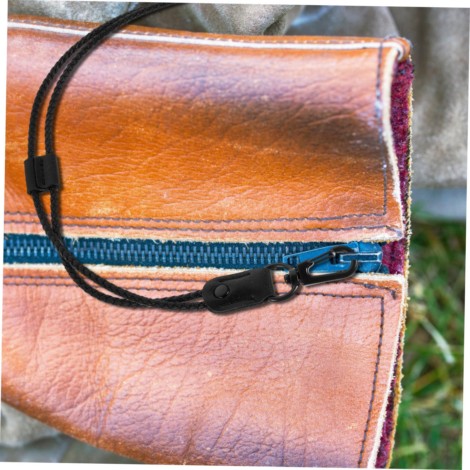 FRCOLOR 3pcs Auxiliary Zipper Hook Zipper Pull Tool Zipper Assist Zipper Puller Tool Elderly Zipper Helper Zipper Puller for Unzipping Elderly Zipper Assist Boots Zipper Assist