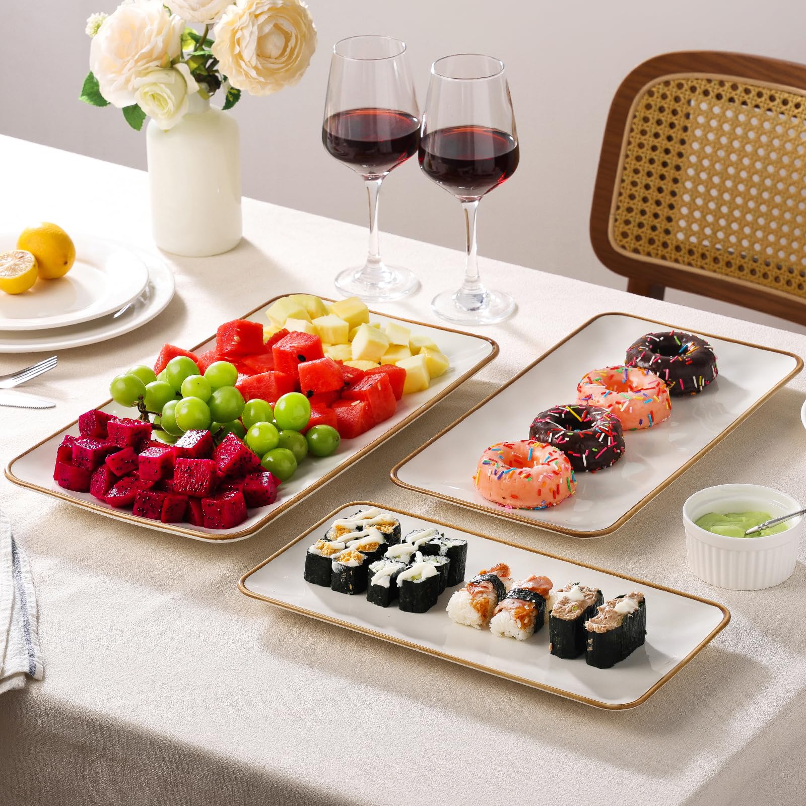 Plateau de service rectangulaire en céramique avec bord marron : grands plats de service de 39,6/36,1/32,6 cm pour réception, dinde, fromage, sushis, collations et desserts, passe au