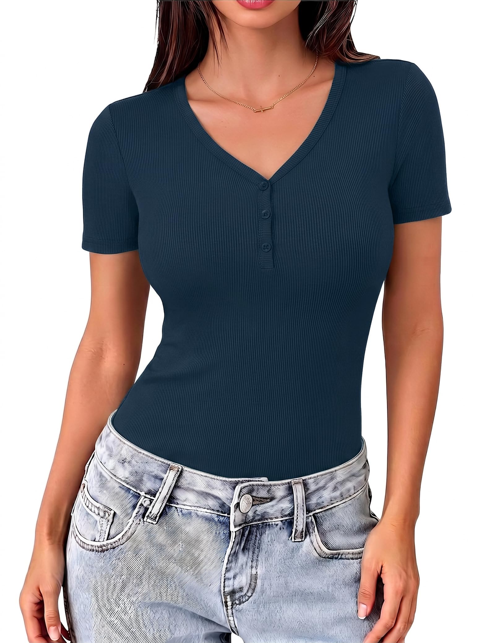 Gyabnw Damen T-Shirt mit V-Ausschnitt und Henley-Knopfleiste | Kurzarm, Slim Fit, weicher Stretchstoff, als Basic Oberteil für Sommer, Alltag und Freizeit