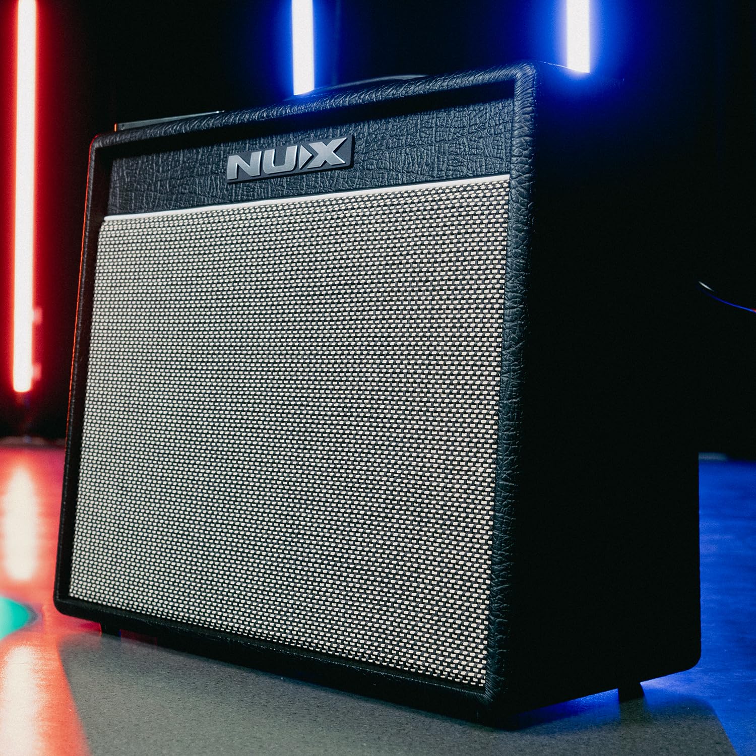 NU-X Mighty 40 mkII - Amplificador de Guitarra con Efectos | Amplificador de Modelado portátil de 40 W, Bluetooth, Interfaz USB y máquina de Tambor para Guitarras eléctricas, práctica y grabación
