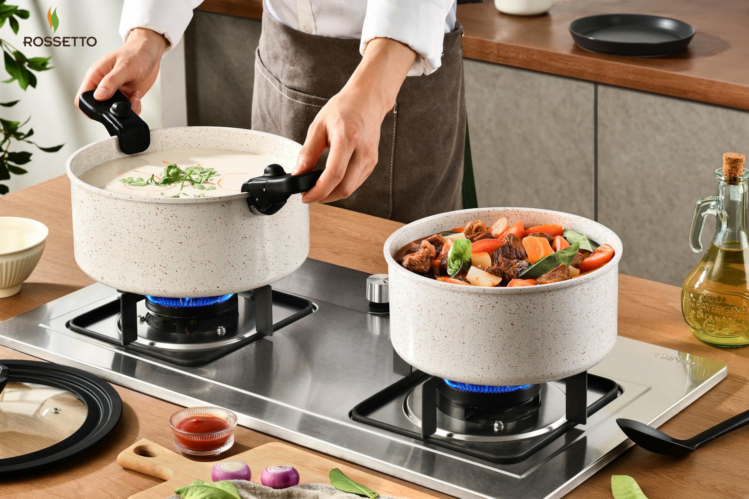 ROSSETTO – Set de cuisine comprenant 23 pièces. Une marmite, une sauteuse, des poêles et des casseroles le tout empliable, poignée amovible, Avec un revetement anti-adhésif, sans PFOA et PFOS