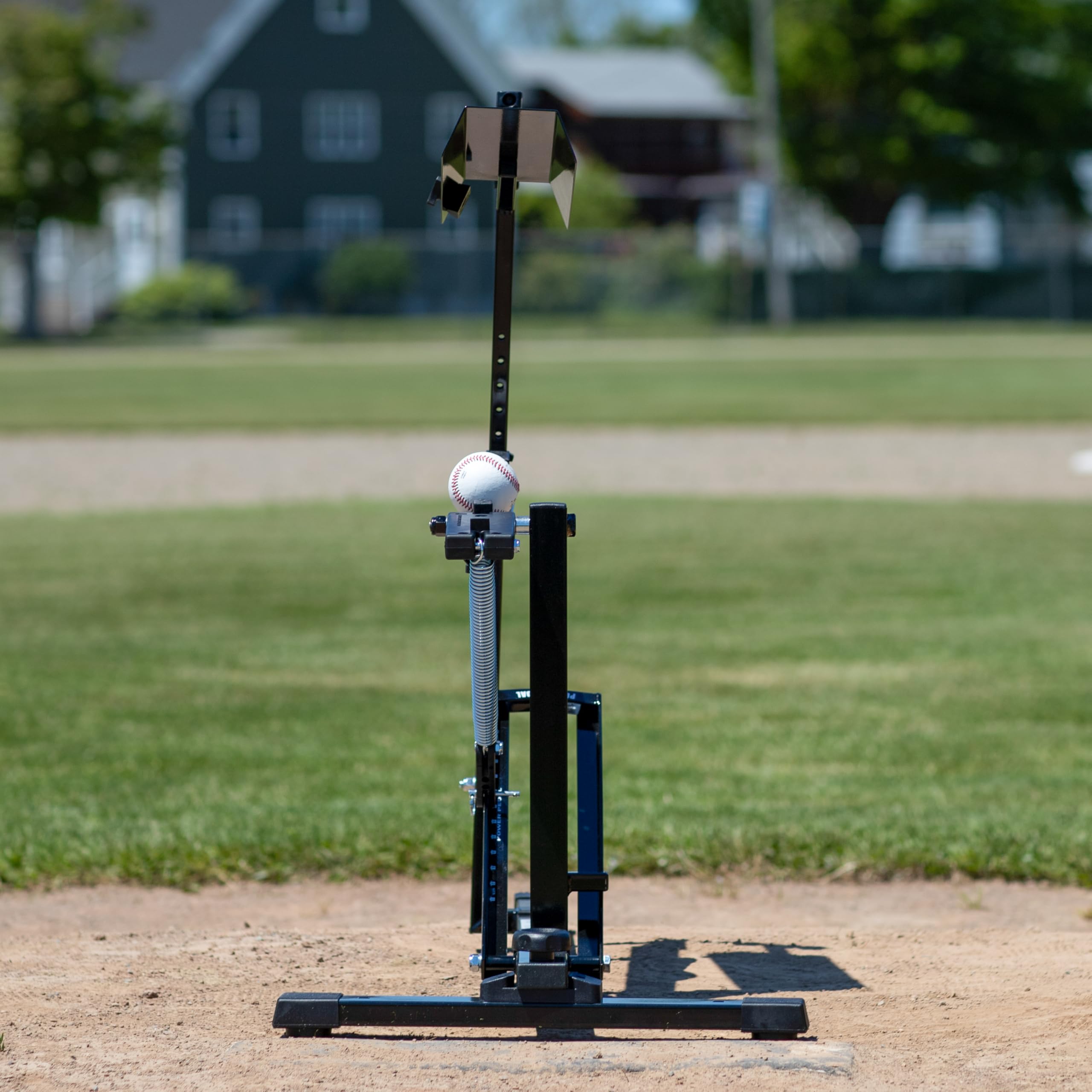 Louisville Slugger Upm 50 Black Flame Pitching Machine