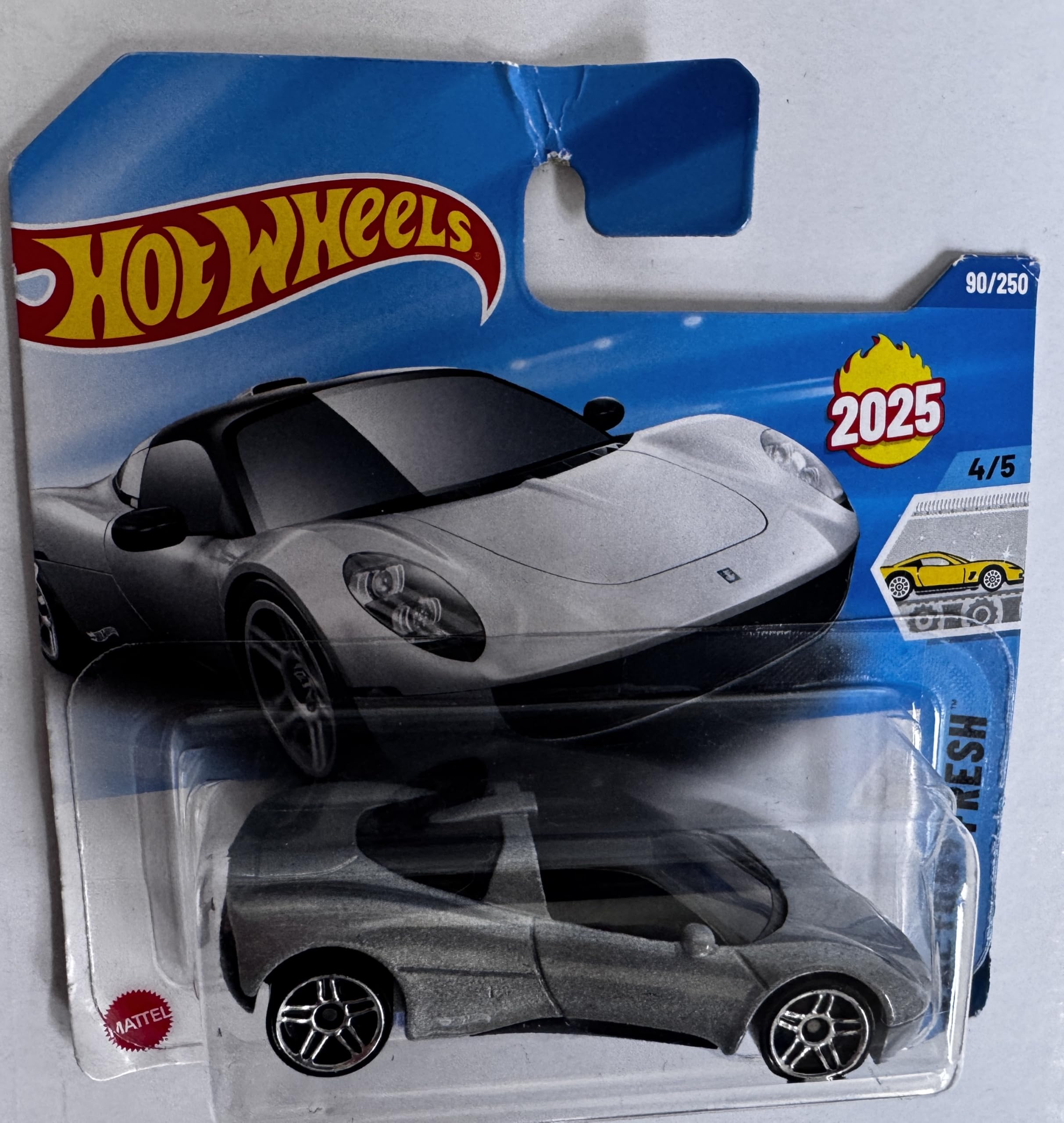 Amazon.com: Hot Wheels Gordon Murray T.33 Diecast Car, Factory