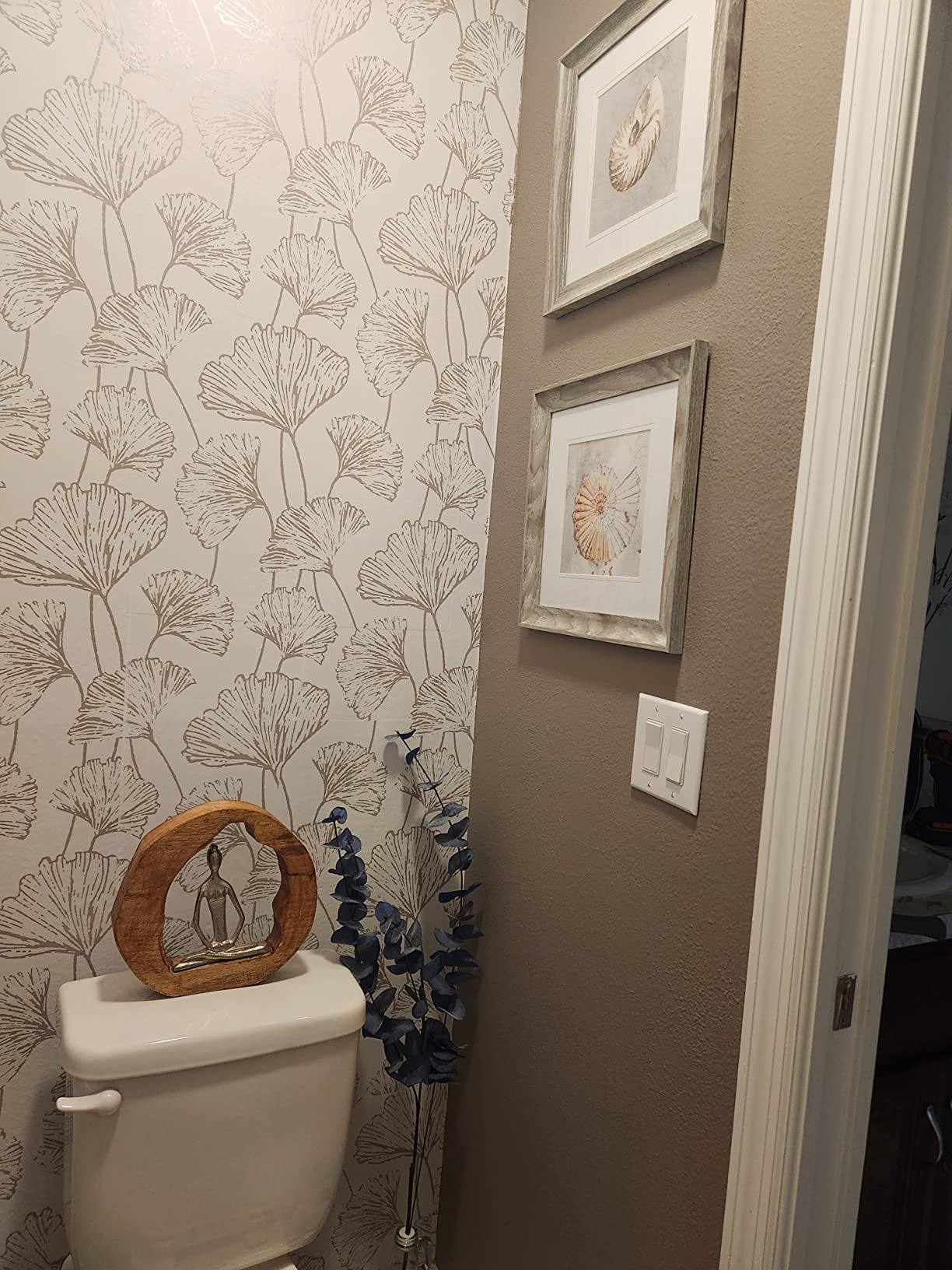 6/mo Finance NuWallpaper NUS3578 SSilver Hikarigaoka Peel & Stick