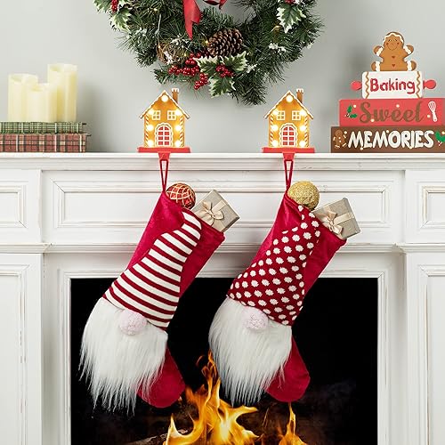 Miniatura 5 de Glitzhome Soporte para calcetines de Navidad, manto de jengibre iluminado con luces LED, colgador de calcetines de metal con marquesina iluminada