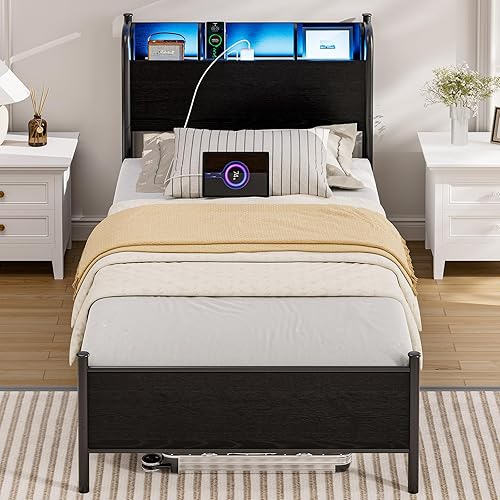 IKIFLY Marco de cama Queen con cabecera de estante de almacenamiento y 2 puertos USB cama de plataforma LED de metal con listones de acero fuertes IKIFLY Marco de cama Queen con cabecera de estante de almacenamiento y 2 puertos USB cama de plataforma LED de metal con listones de acero fuertes