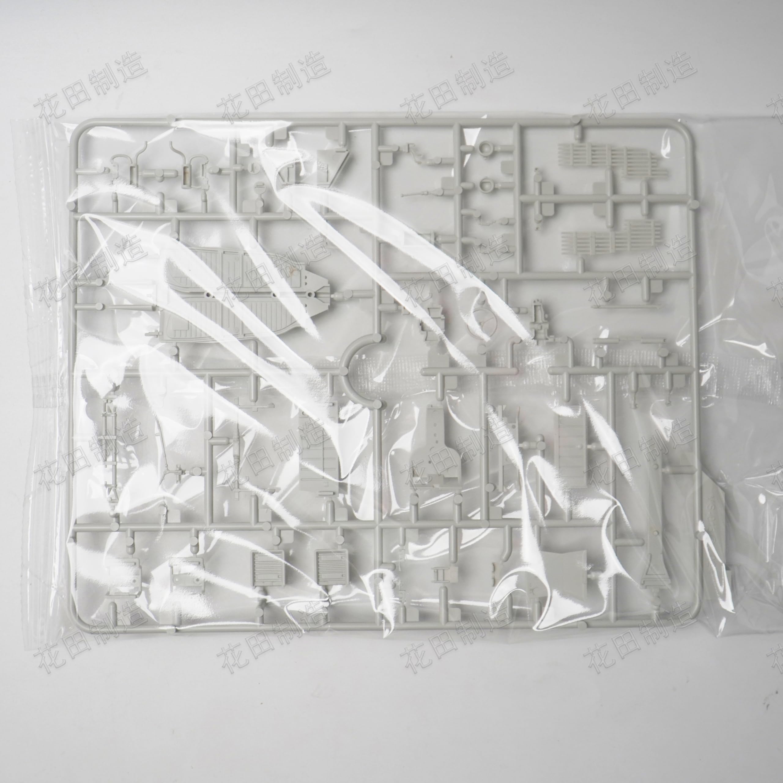 Amazon.com: 花田制造 Meng VS-018 German Pkw.K1 Kubelwagen Type 155
