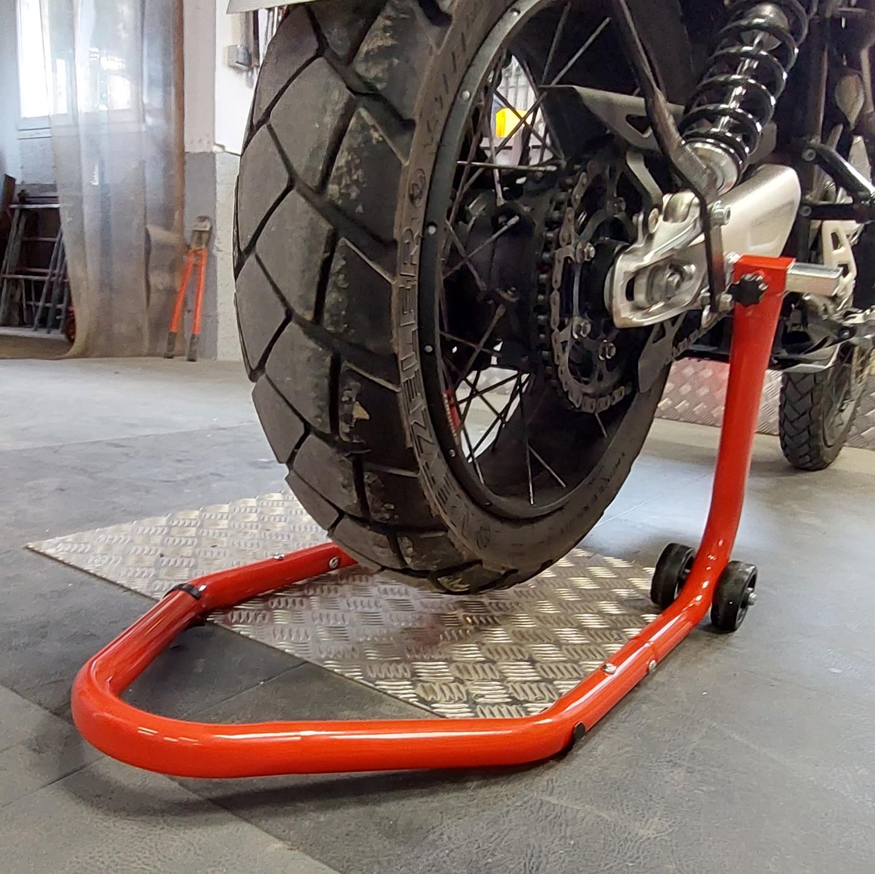 Béquille Moto 2 en 1 Avant Arrière Universelle I Béquille Atelier Moto Paddock avec Accessoires Interchangeables I Support Roue Moto pour Entretien et Réparation