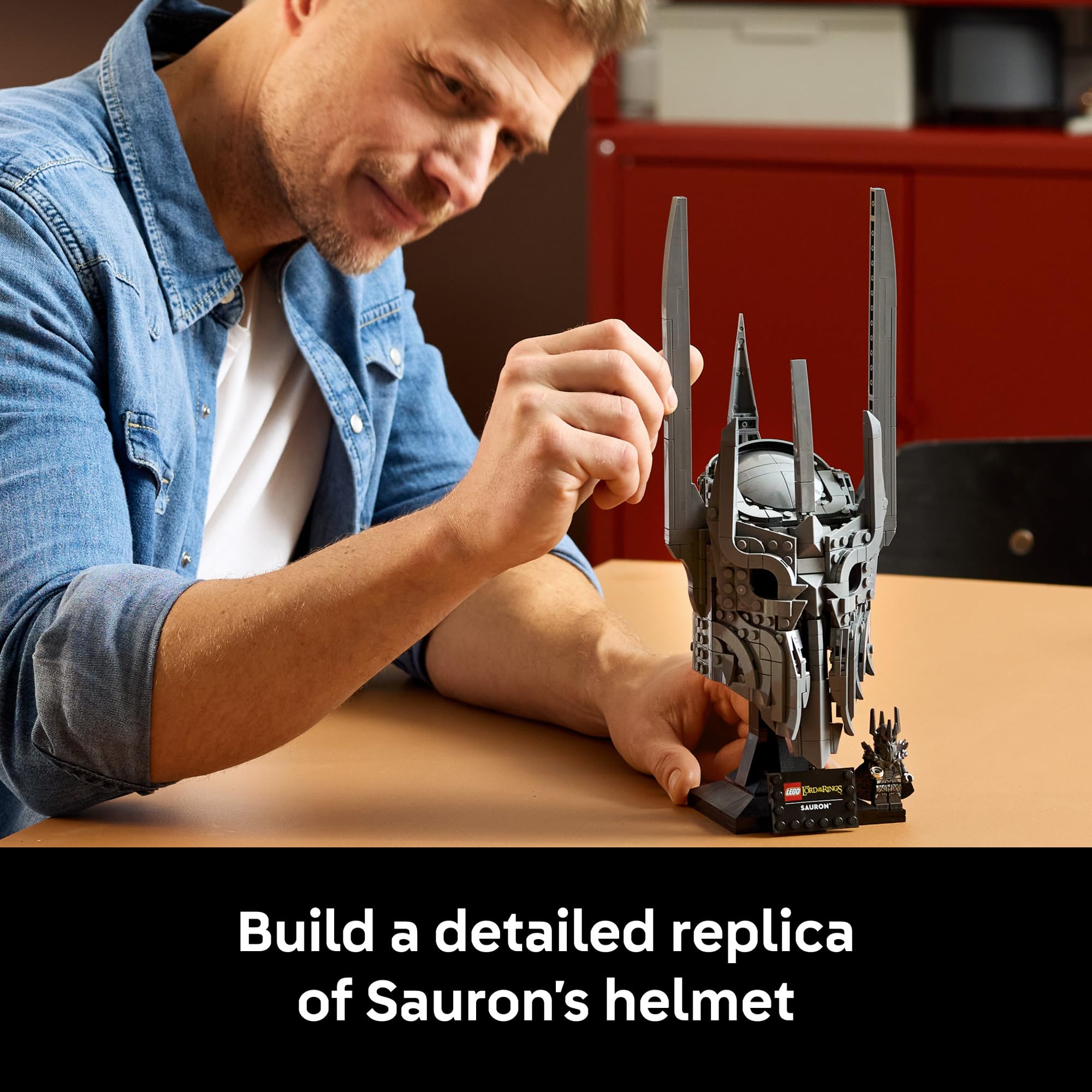 LEGO Icons The Lord of The Rings: Sauron's Helmet - Building Set for Adults, Ages 18+ - Bedroom, Home Office, Book Shelf Decor - W/Sauron Minifigure - Gift for LOTR Fans - 11373