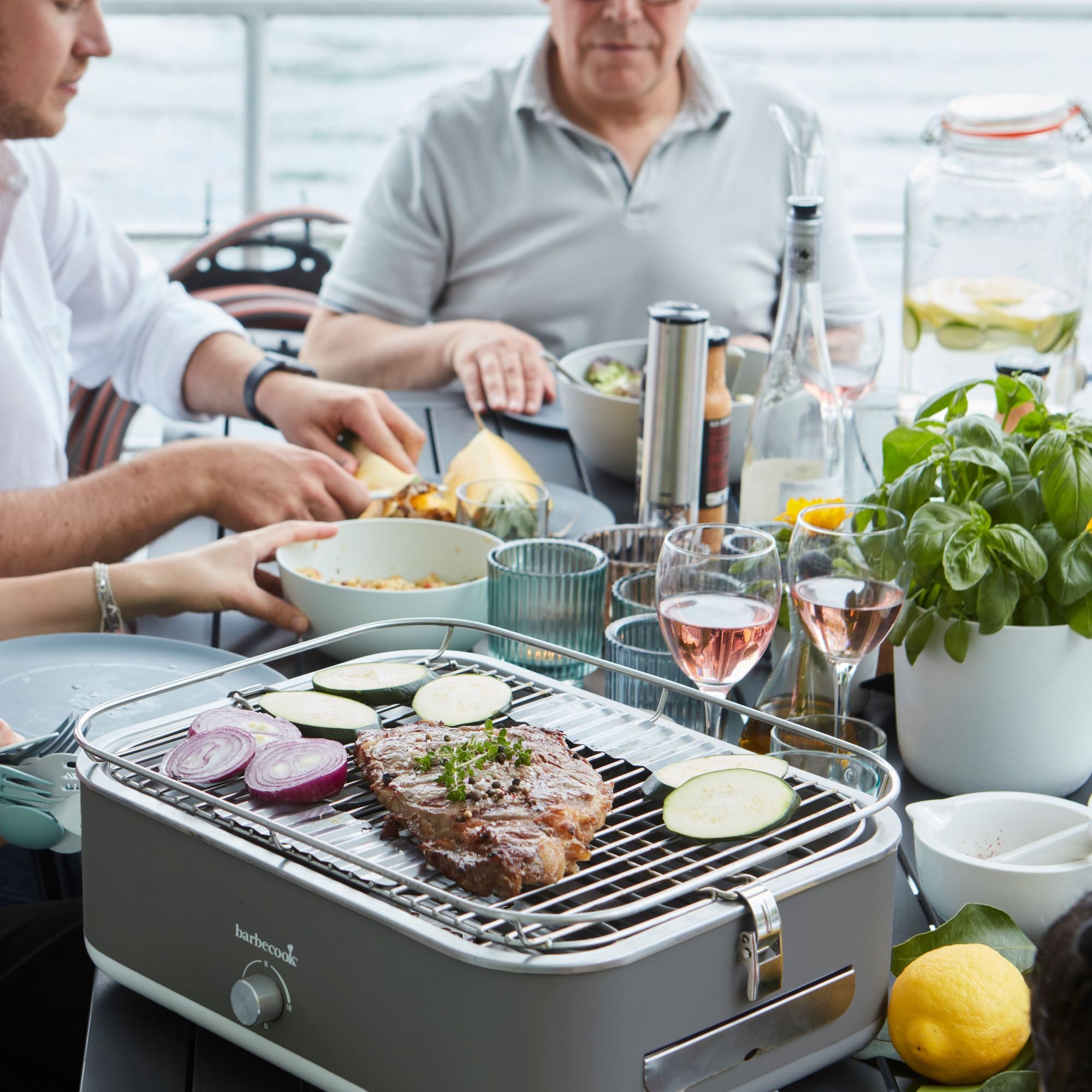 Barbecook elektrischer Tischgrill E-Carlo mit Tragetasche geeignet für Balkon als Outdoor Camping-Grill, spülmaschinen-fest, Midnight Grey 42.5x33x16.5cm