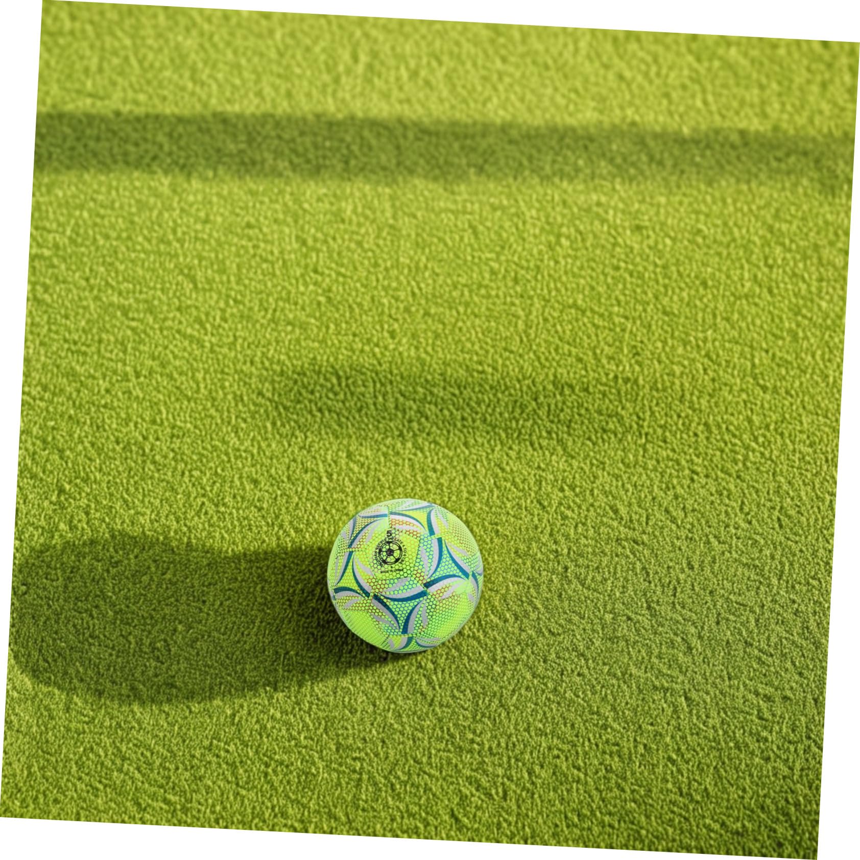 TOYANDONA Pallone da Calcio Luminoso per Allenamento Notturno Resistente e Adatto Tutte Le età Design Che Si Accende al Buio e Materiale Durevole per Sicurezza e Performance