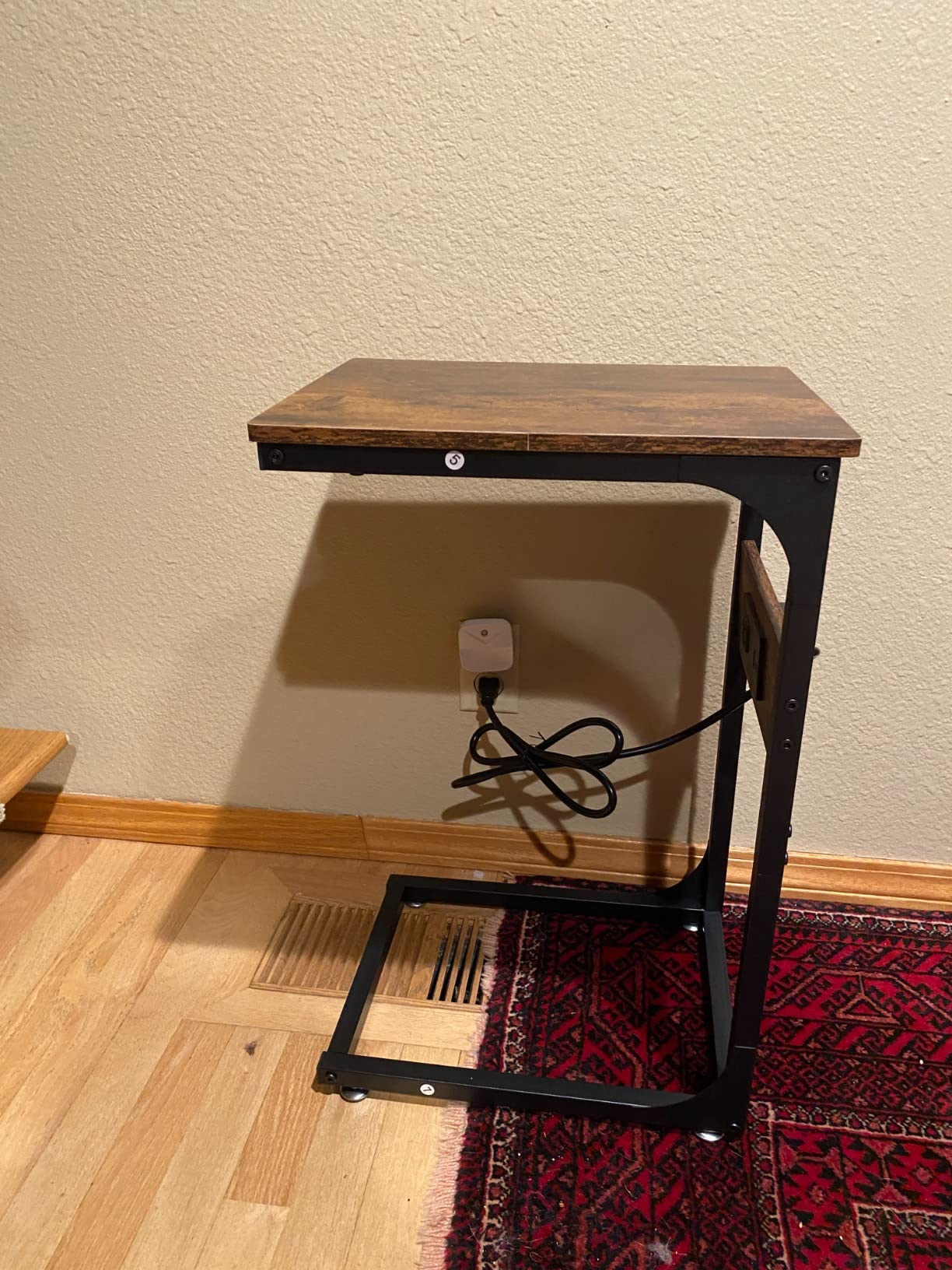 8/mo Finance SUPERJARE C Shaped End Table with Charging Station, Bed