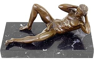 Muscular Man Statue: Embodiment of Masculinity and Art