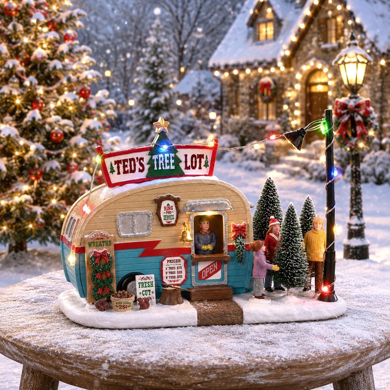 Lemax - Miniaturhaus, Ted's Tree Lot, B/o (4.5v), Innenbereich, Weihnachten, Batteriebetrieben, Polyresin, Familienspielzeug