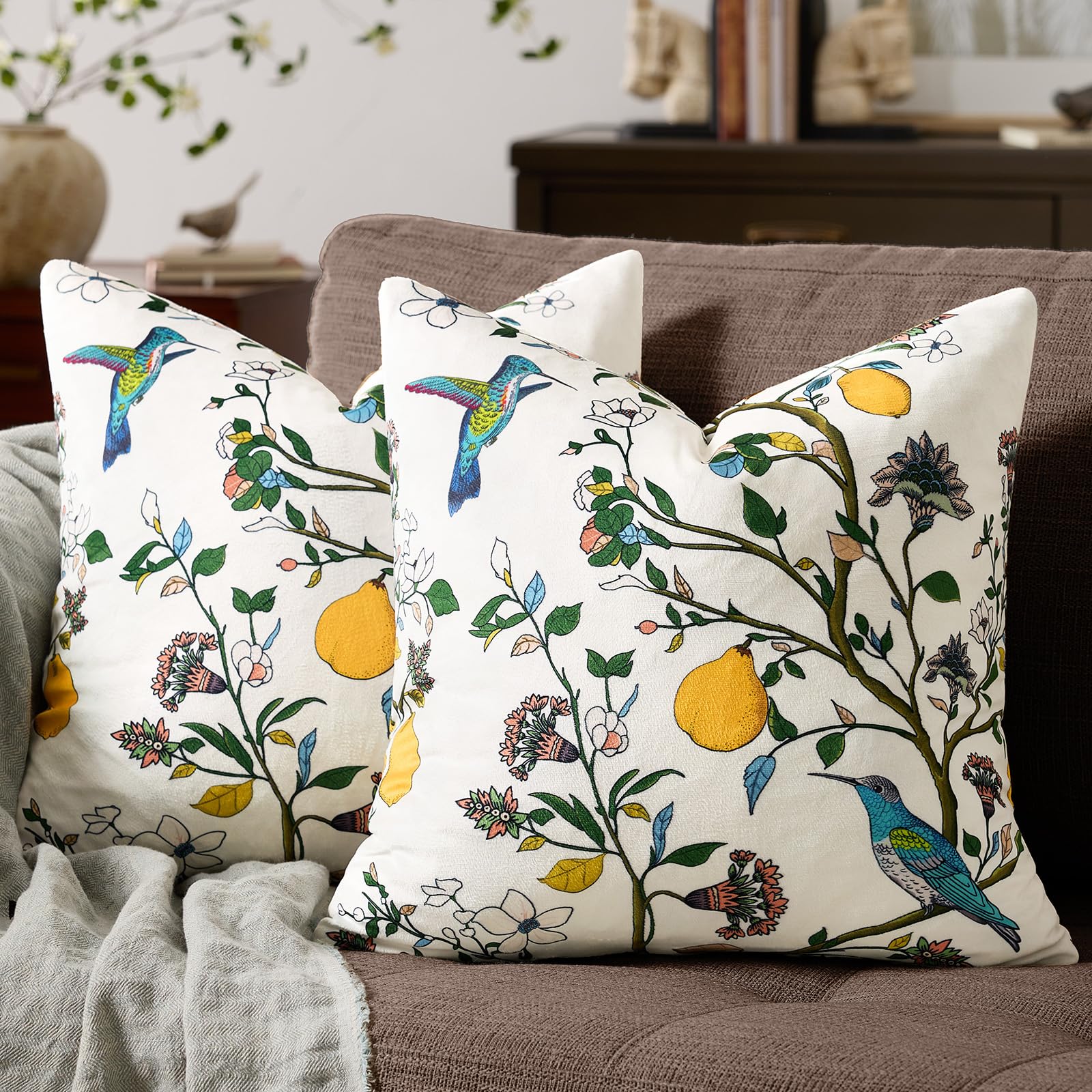 White Floral Pillow Covers 18x18 Set of 2, Velvet Wild Flower Plant Throw Pillows Case, Square Farmhouse Decor Cushion Covers for Home Sofa Bed Couch