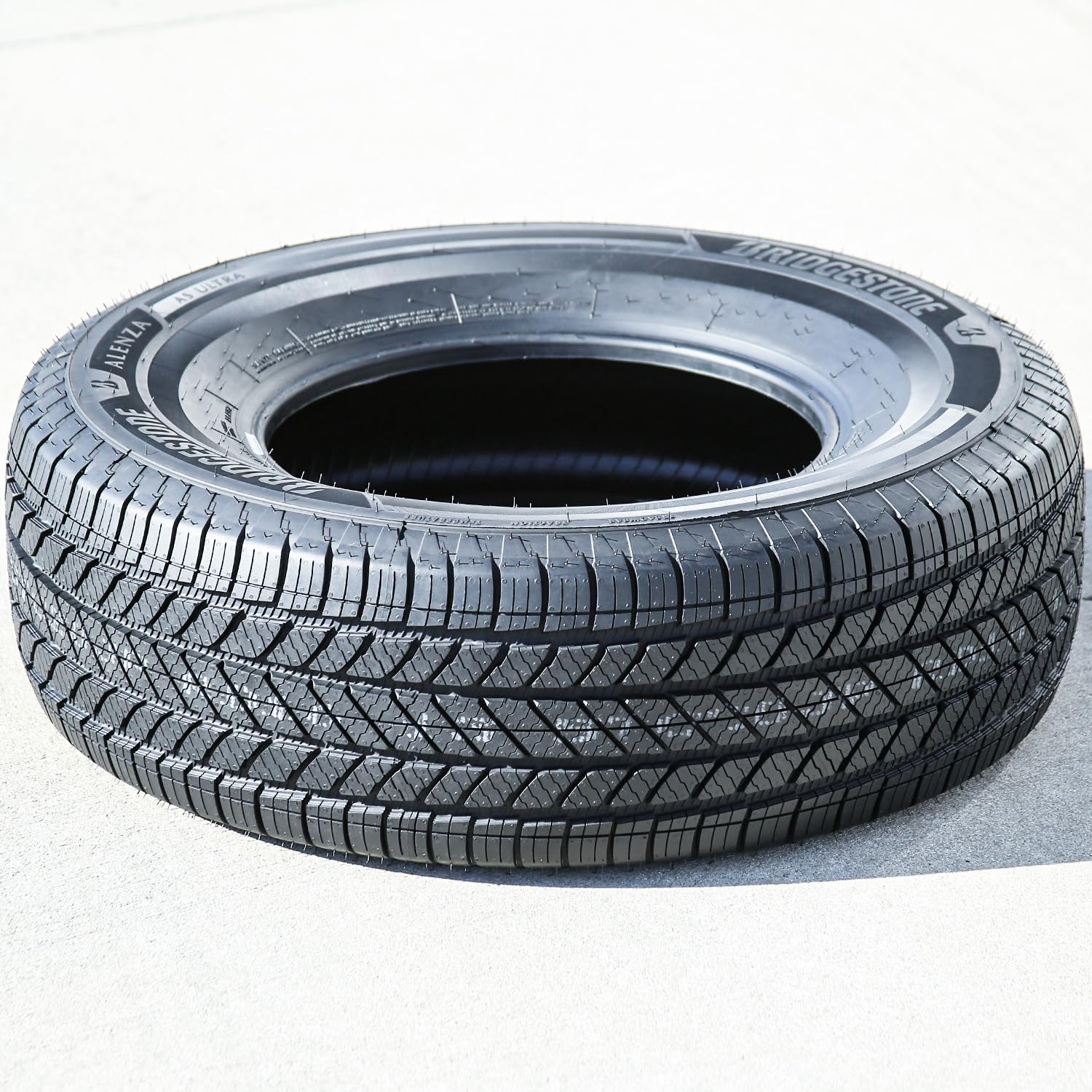 Naoki　① 225/65R17 BS ALENZA LX100 Amazon.com: Bridgestone 225/65R17 102H ALENZA AS ULTRA Highway All