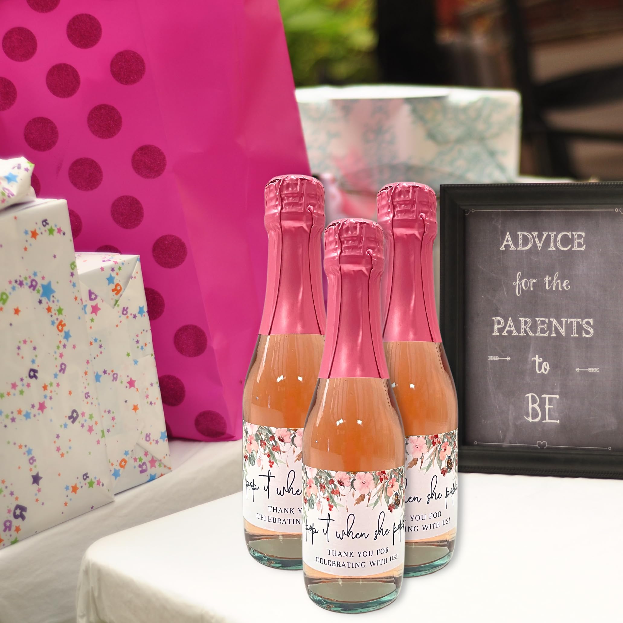 Pop It When She Pops Rótulo de mini garrafa de champanhe floral rosa | 12  etiquetas adesivas de 5 x 7,6 cm When She Arrives for Wine Bottle Baby ..., image size:2063x2063
