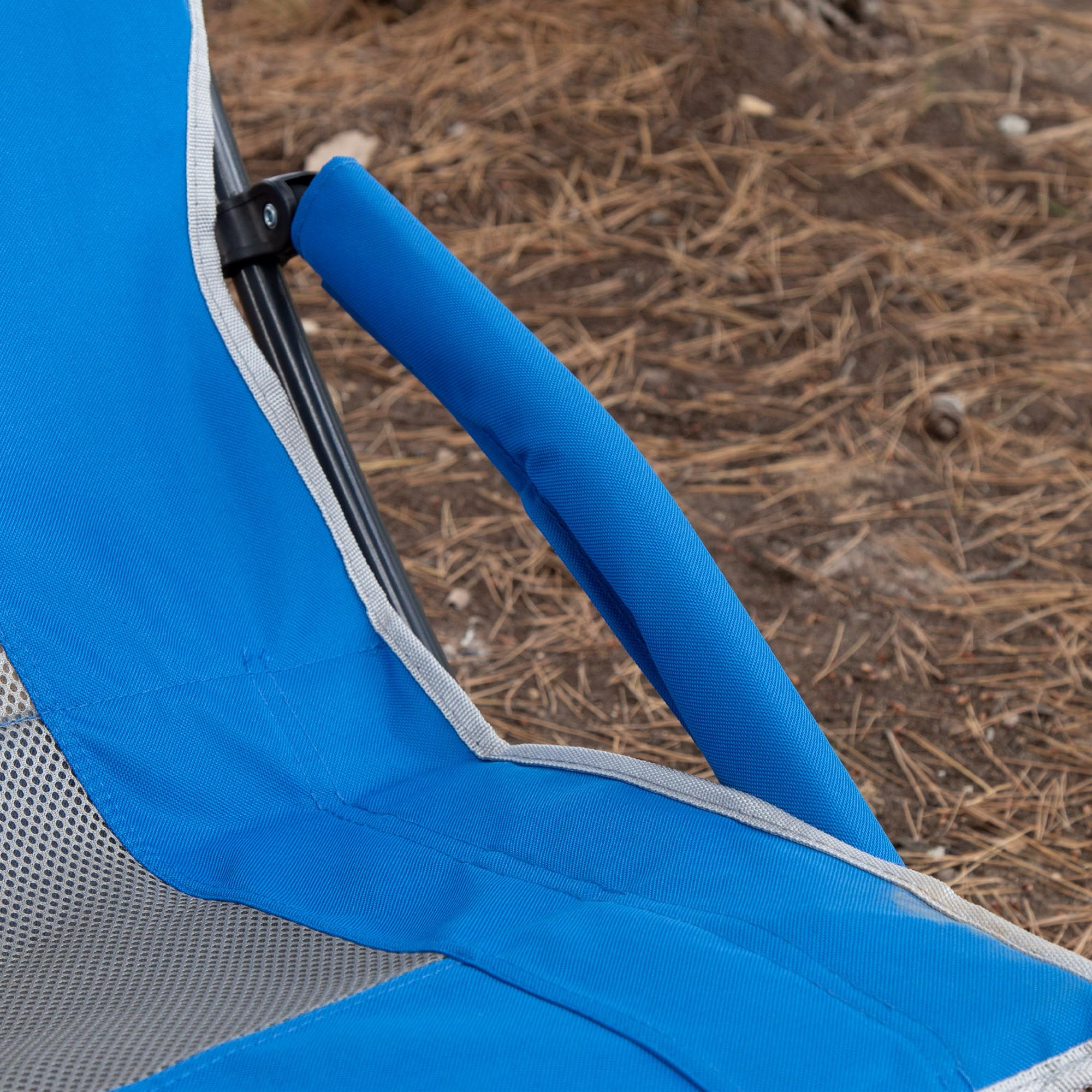 AKTIVE 63065 Silla Plegable, 56x46x94 cm, Azul, Asiento bajo, Respaldo Alto, Bolsillo, Posavasos, Topes antivuelco, Soporta 110 kg, Estructura Acero, Tejido poliéster, Asa Hombro, Sillas Plegables