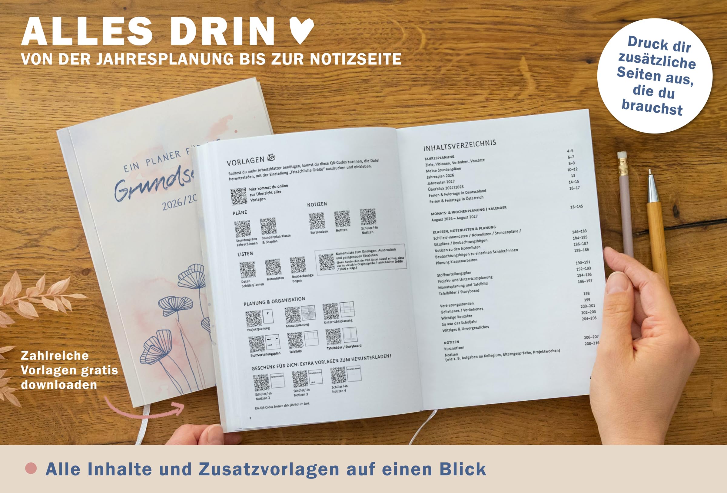 Eine der Guten Grundschulplaner 2026/2027 A5 Softcover – Lehrerkalender Grundschule 2026 2027 | Leseband, 6 Stunden, Beobachtungsbögen | nachhaltig, FSC-Papier, klimaneutral | Creme Blau Rosa Blumen