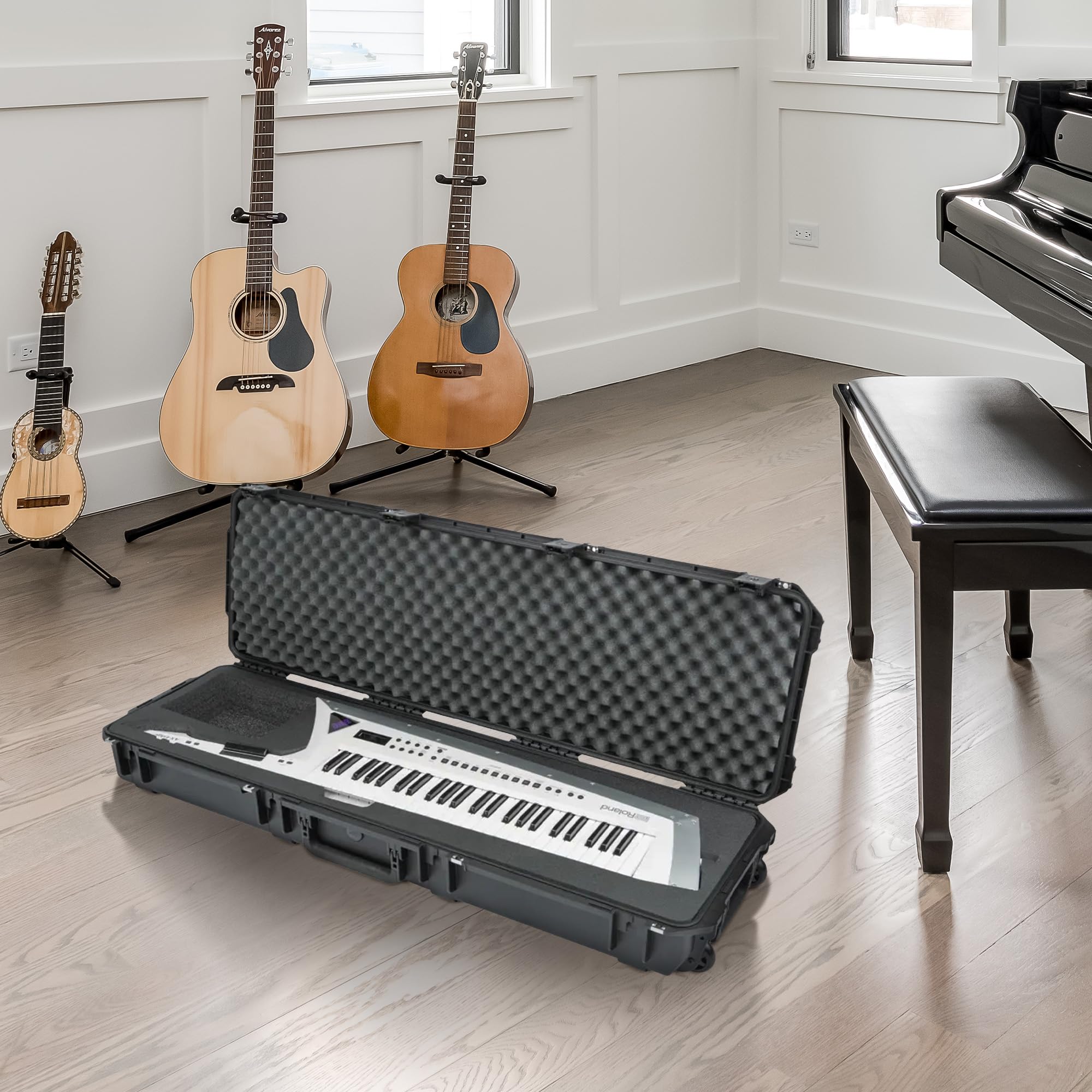 Roland AX-Edge ケース付き Roland AX-Edge Keytar Flight Case | Keyboard Cases | Swanflight