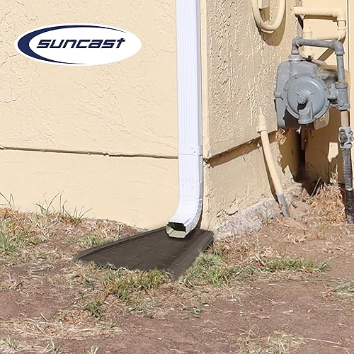 Miniatura 56 de Suncast Compuesto de poliéster fácil de usar, decorativo para exteriores, canaleta de lluvia Downspout, bloque de salpicaduras para desagües debajo