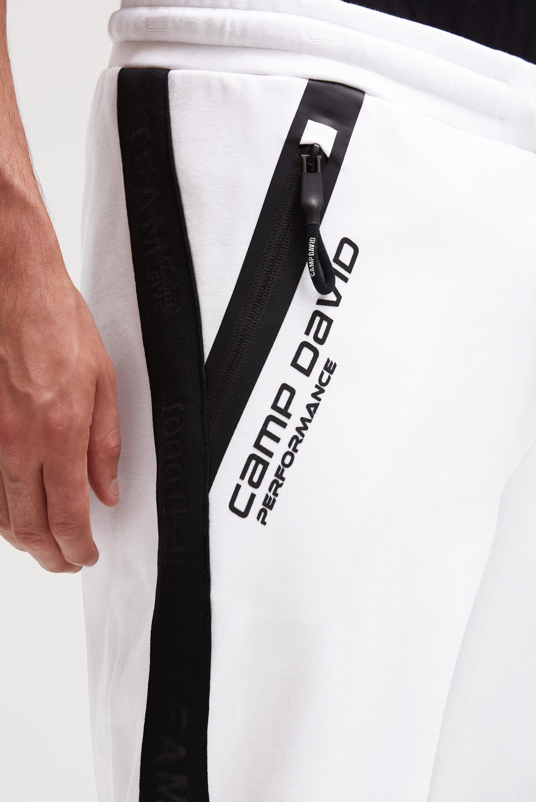 Camp David Herren Jogginghose aus Interlock mit Seitentapes