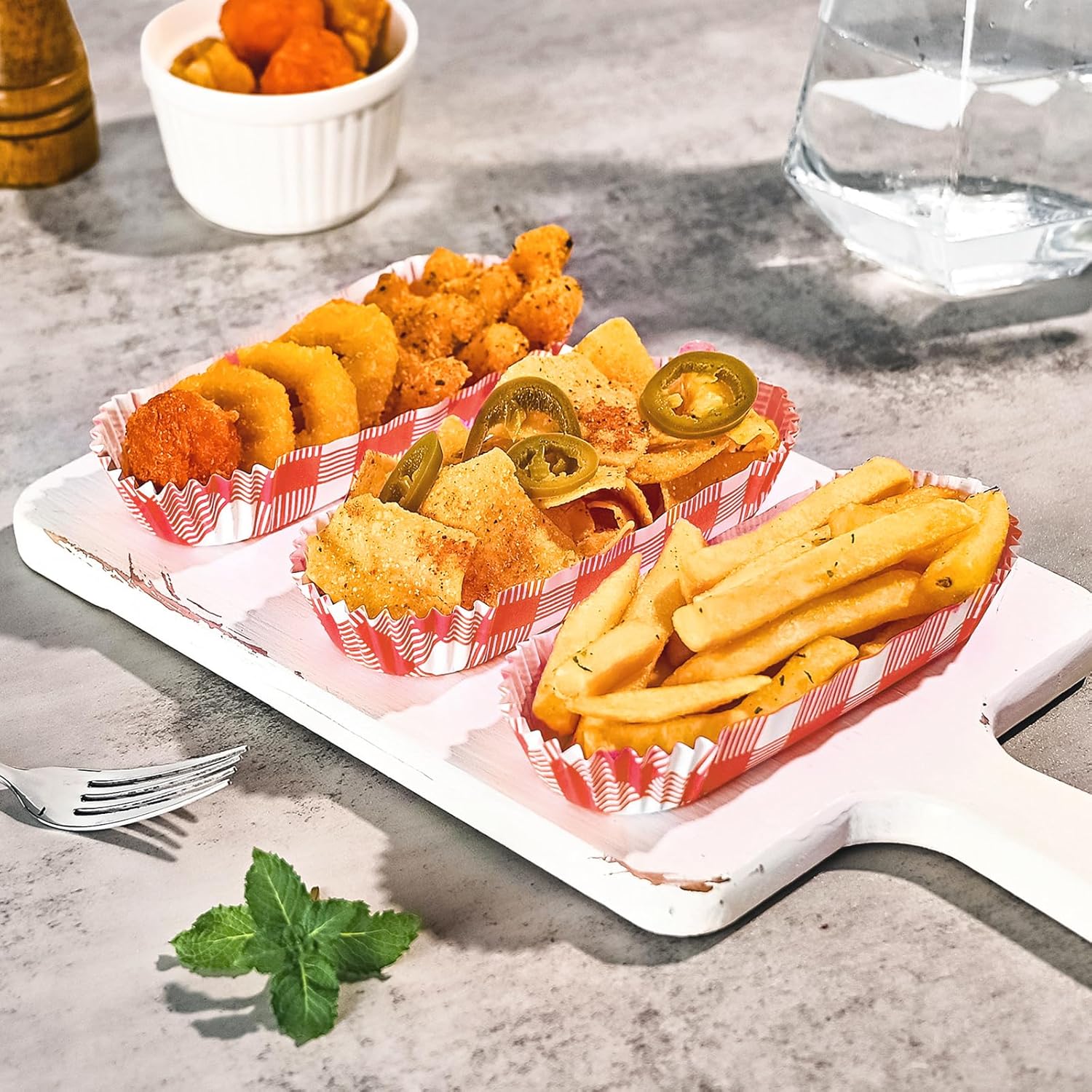 Ocmoiy Paper Hot Dog Trays, 300 Pcs, Red