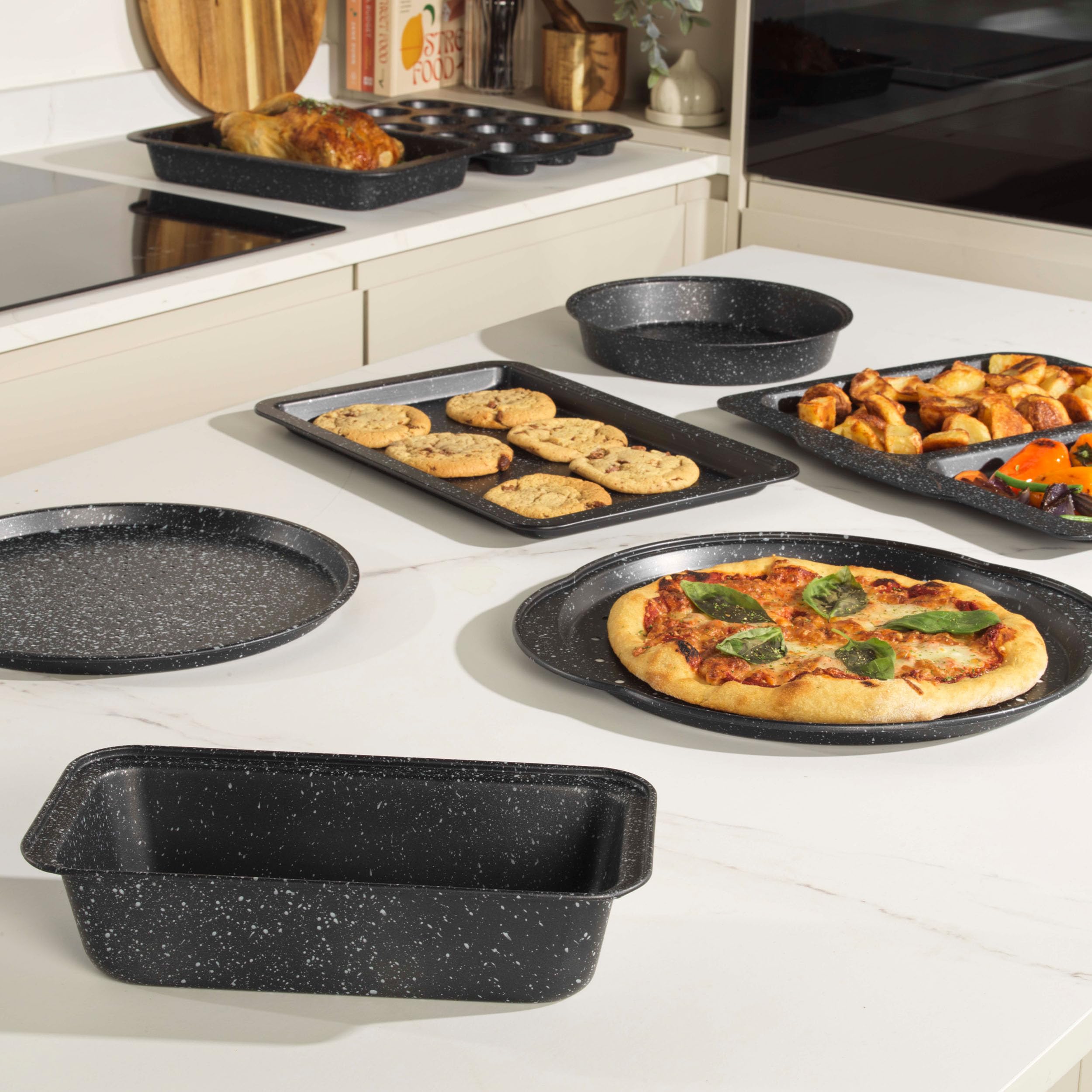 Salter BW07037EU7 Megastone 27cm 1lb Loaf Tin, Non-Stick Rectangular Cake Pan, Carbon Steel, Easy Clean - Image 4
