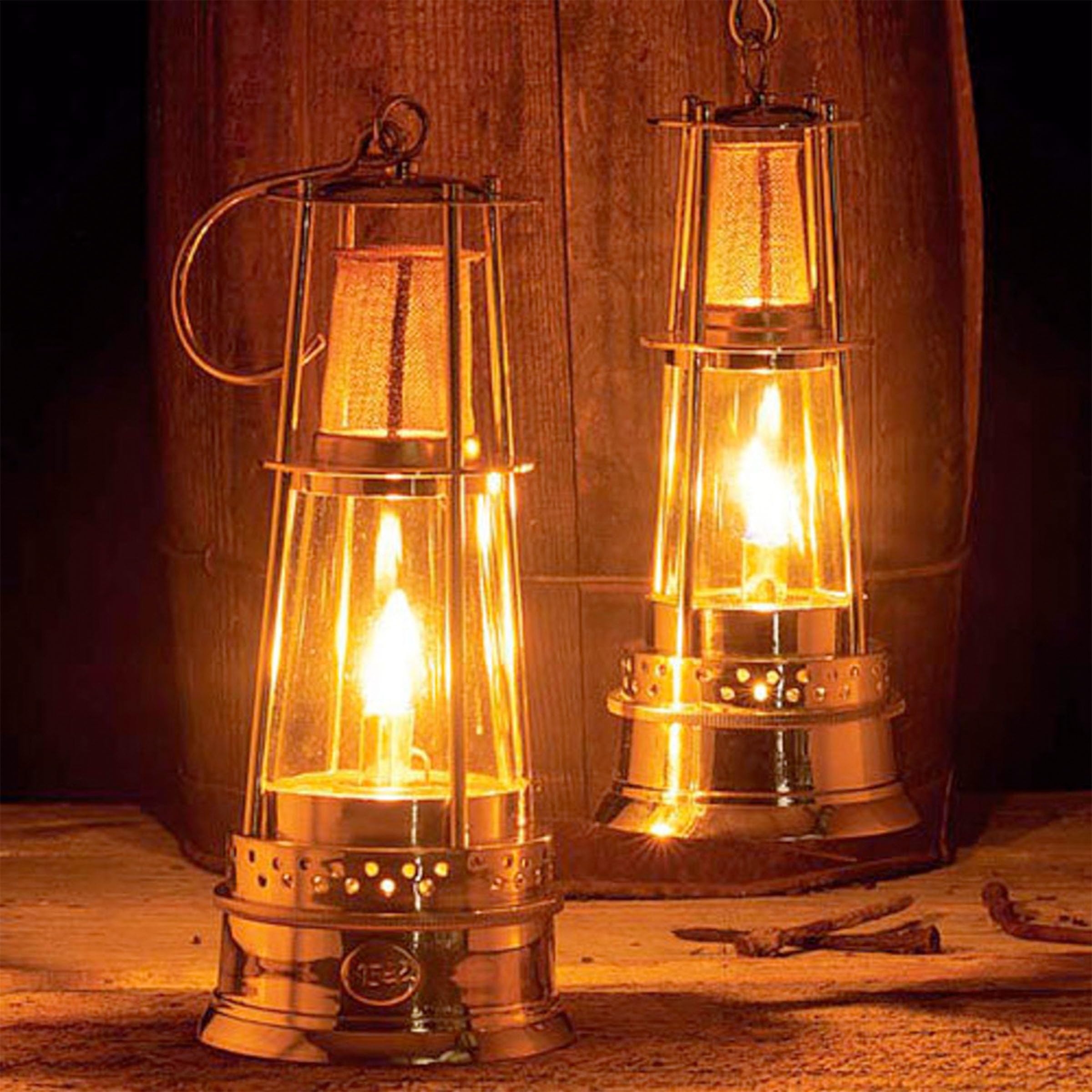 Amazon.com: Oil Lamp - 10” Tall Miners Lamp with Brass Body