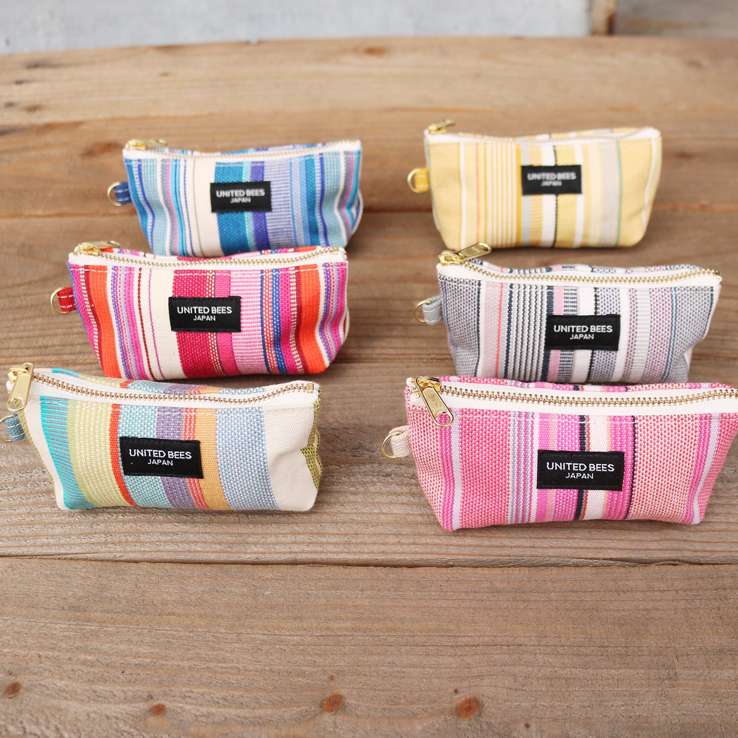 ☆新品☆ ユナイテッドビーズ 筆箱 ペンケース Unitedbees ポーチ 51COkj4GB3L._UF350,350_QL50_.jpg