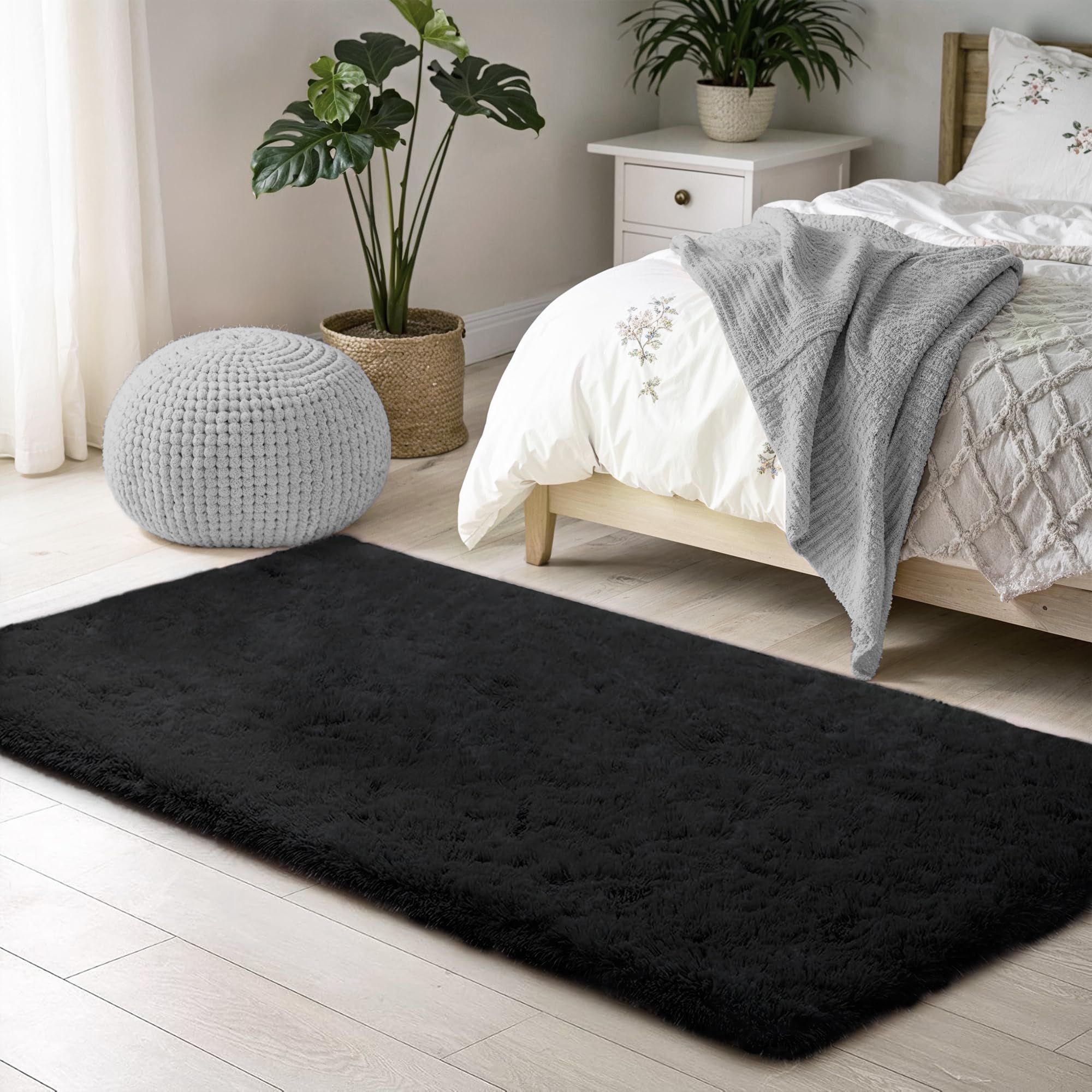 BEIMO Small Fluffy Faux Fur Bedside Rug 50x80cm, Tie Dye Soft Shaggy Rugs for Bedroom, High Pile Rugs, Non Shedding Plush, Shaggy Rug for Living Room, Pure Black
