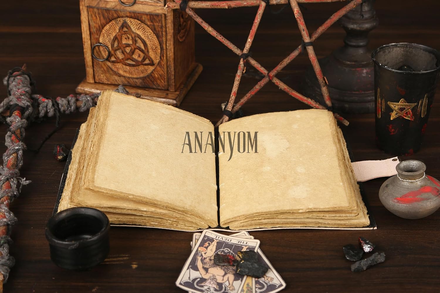 Leather Journal Refillable Notebook 7x5 Inch - Writing Journals for Women, Mens Journal Leather Notebook With 200 Deckle Edge Paper Unruled, Brass Clasp Lock Journal - Image 4